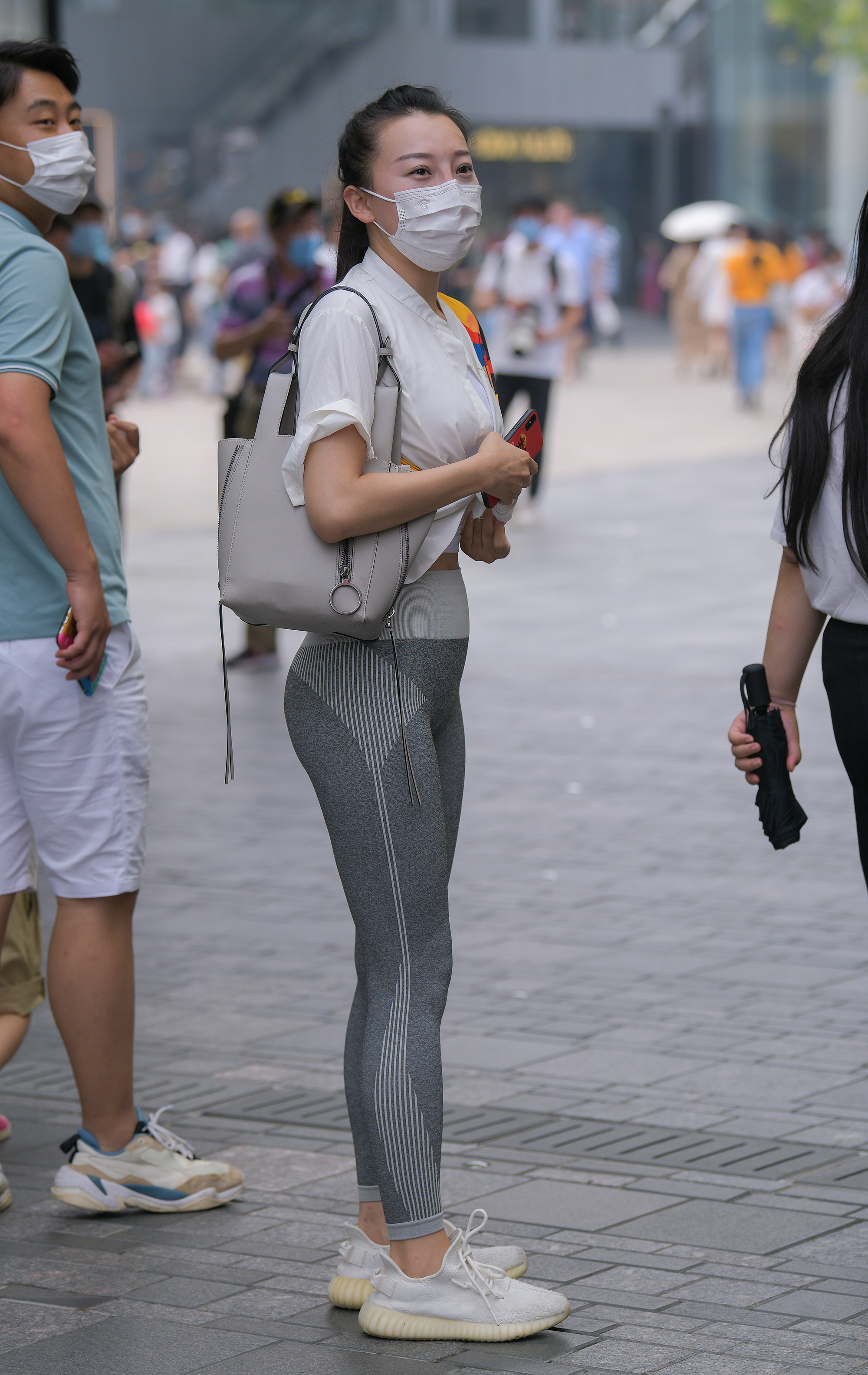  魔镜街拍,紧身裤,美女,街拍,写真套图,MyGirl美媛馆