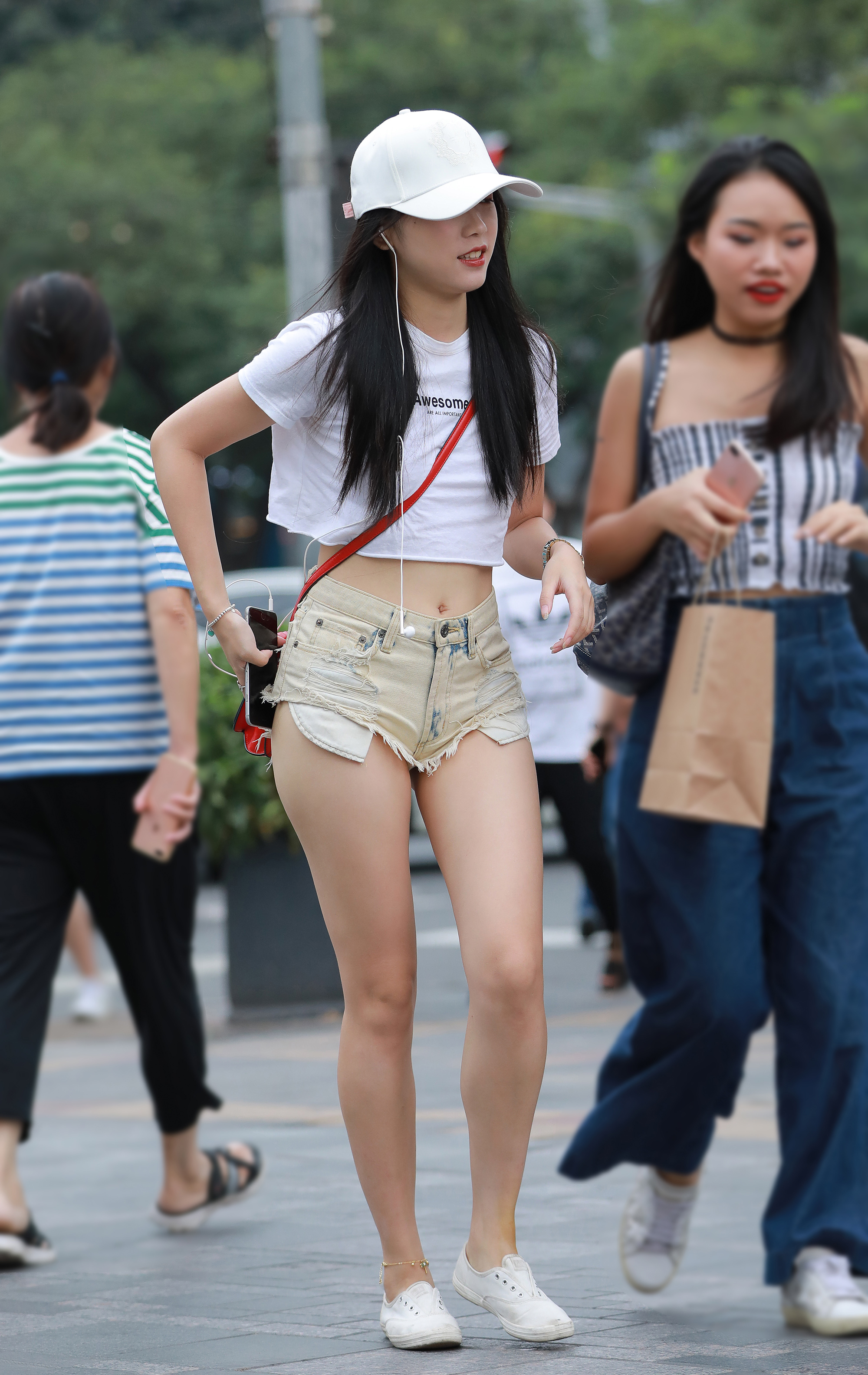 图片[1]-J0904 罕见的性感热裤，青春美眉-KHL.CC-快活林