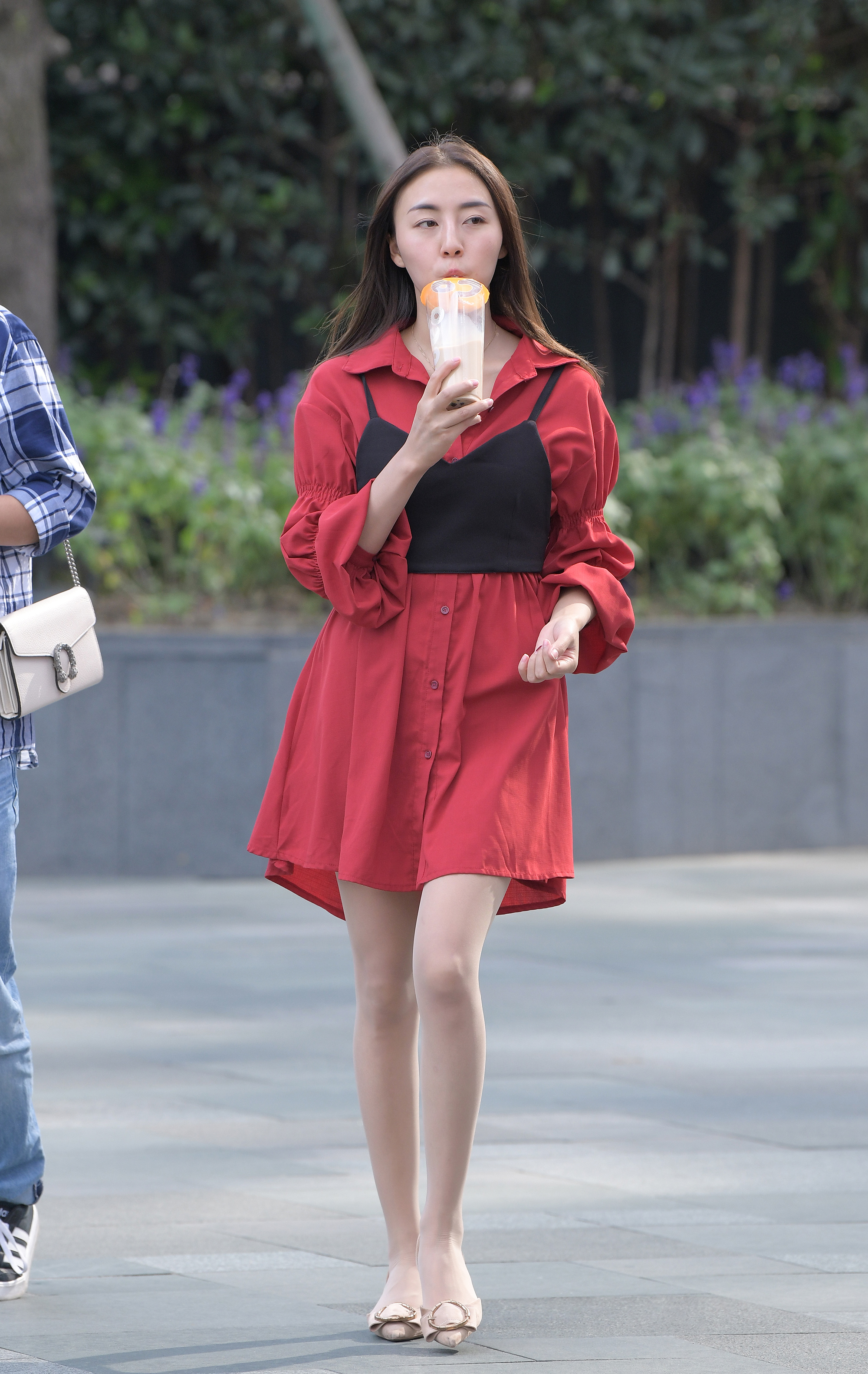  街拍鸭,魔镜街拍,丝袜,裙装,熟女,街拍,写真套图,鬼畜瑶