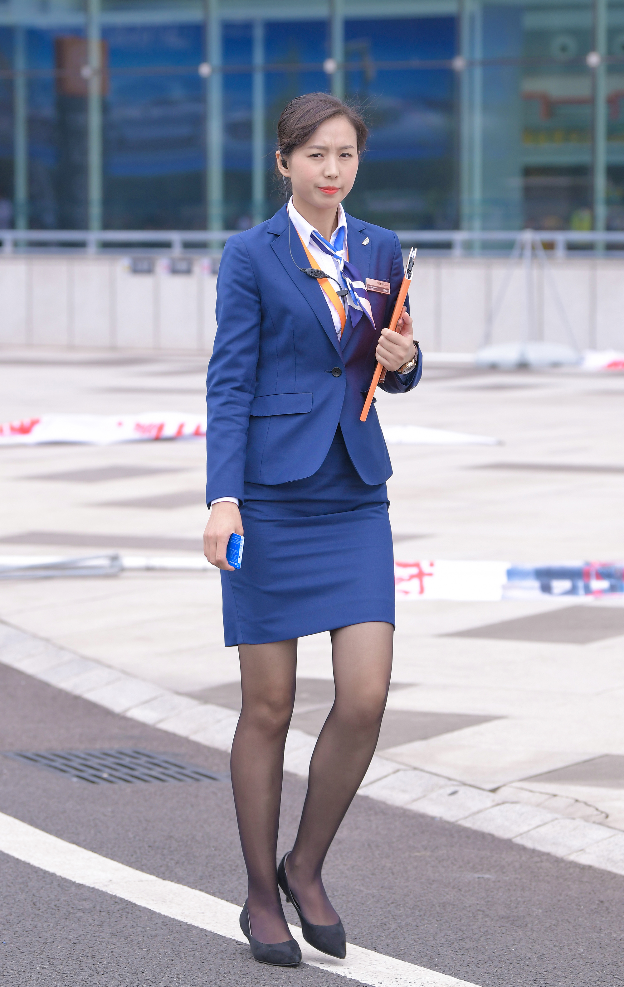  魔镜街拍,丝袜,裙装,人妻,街拍,写真套图,紫氯氯