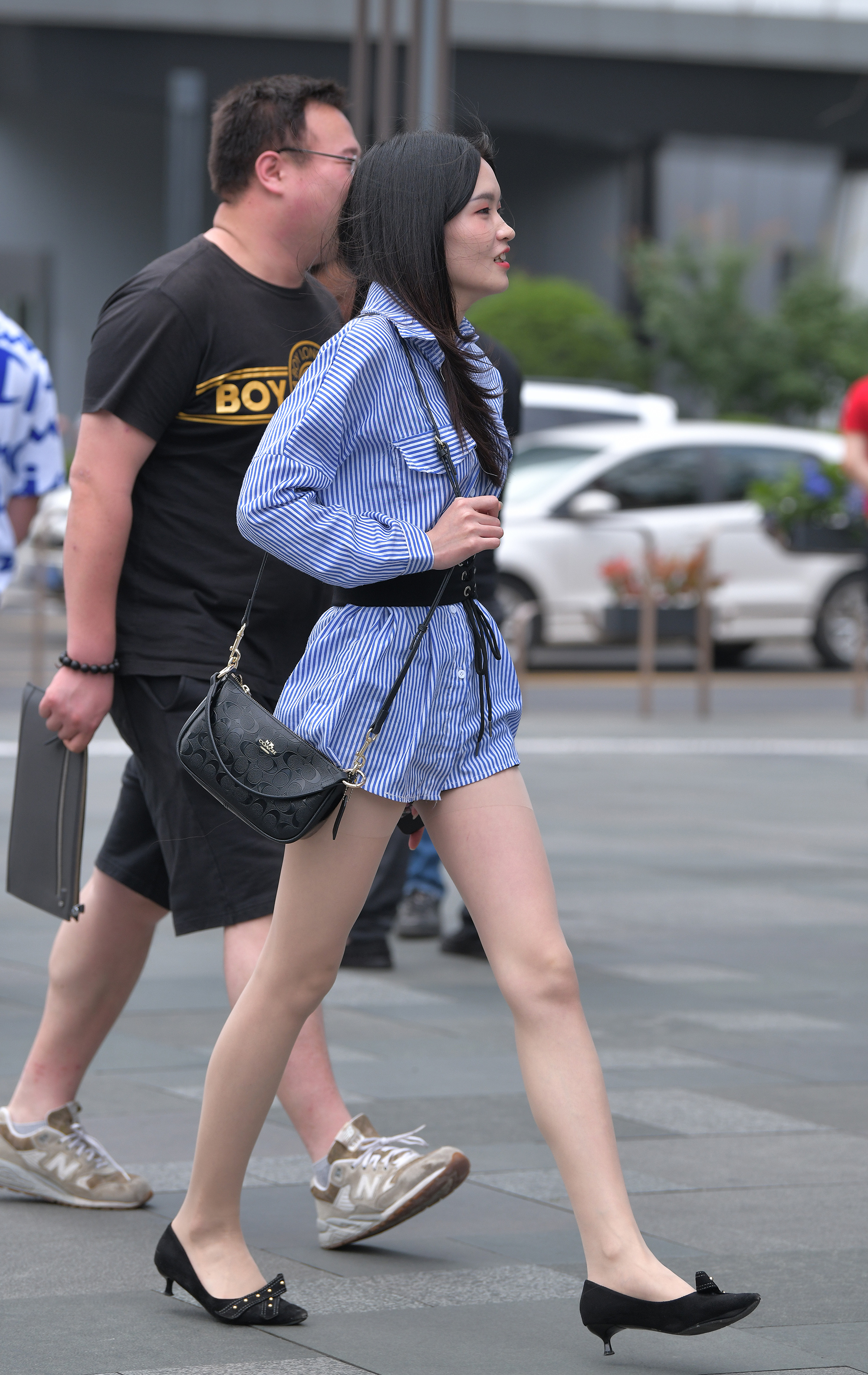  魔镜街拍,丝袜,裙装,熟女,街拍,写真套图,LICCL丽绮映像