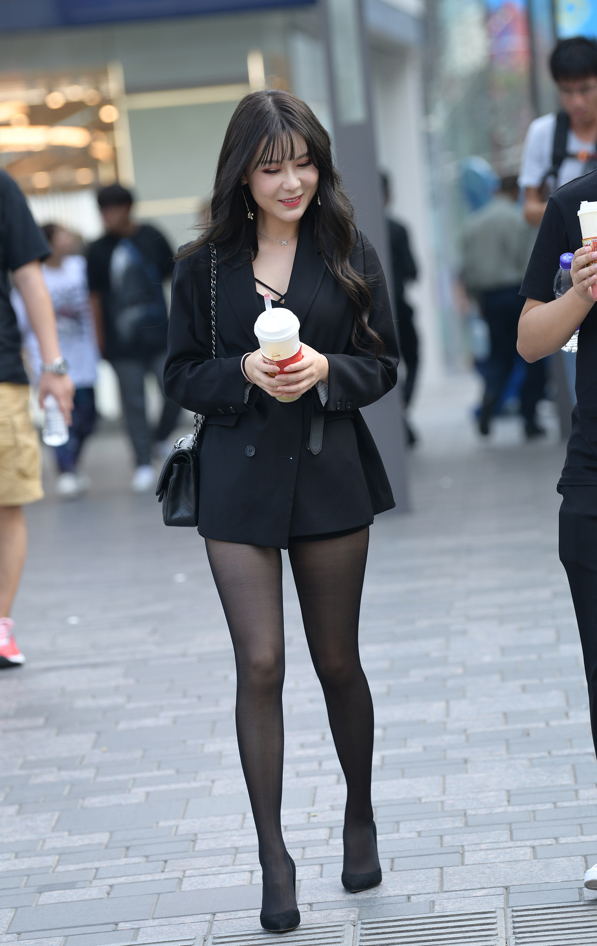  魔镜街拍,丝袜,裙装,美女,街拍,写真套图,鱼鱼足影