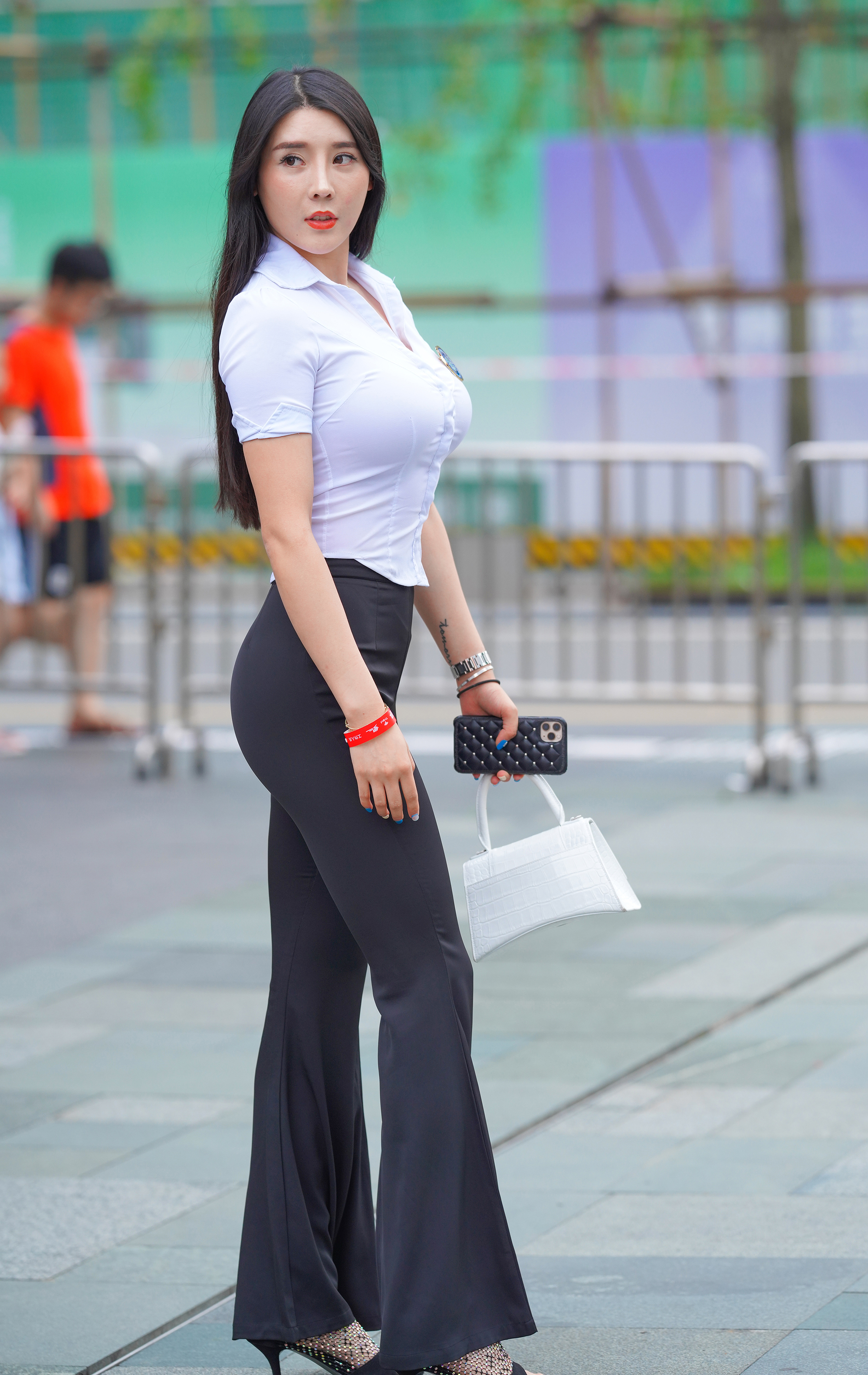  魔镜街拍,,少妇,街拍,写真套图,花铃