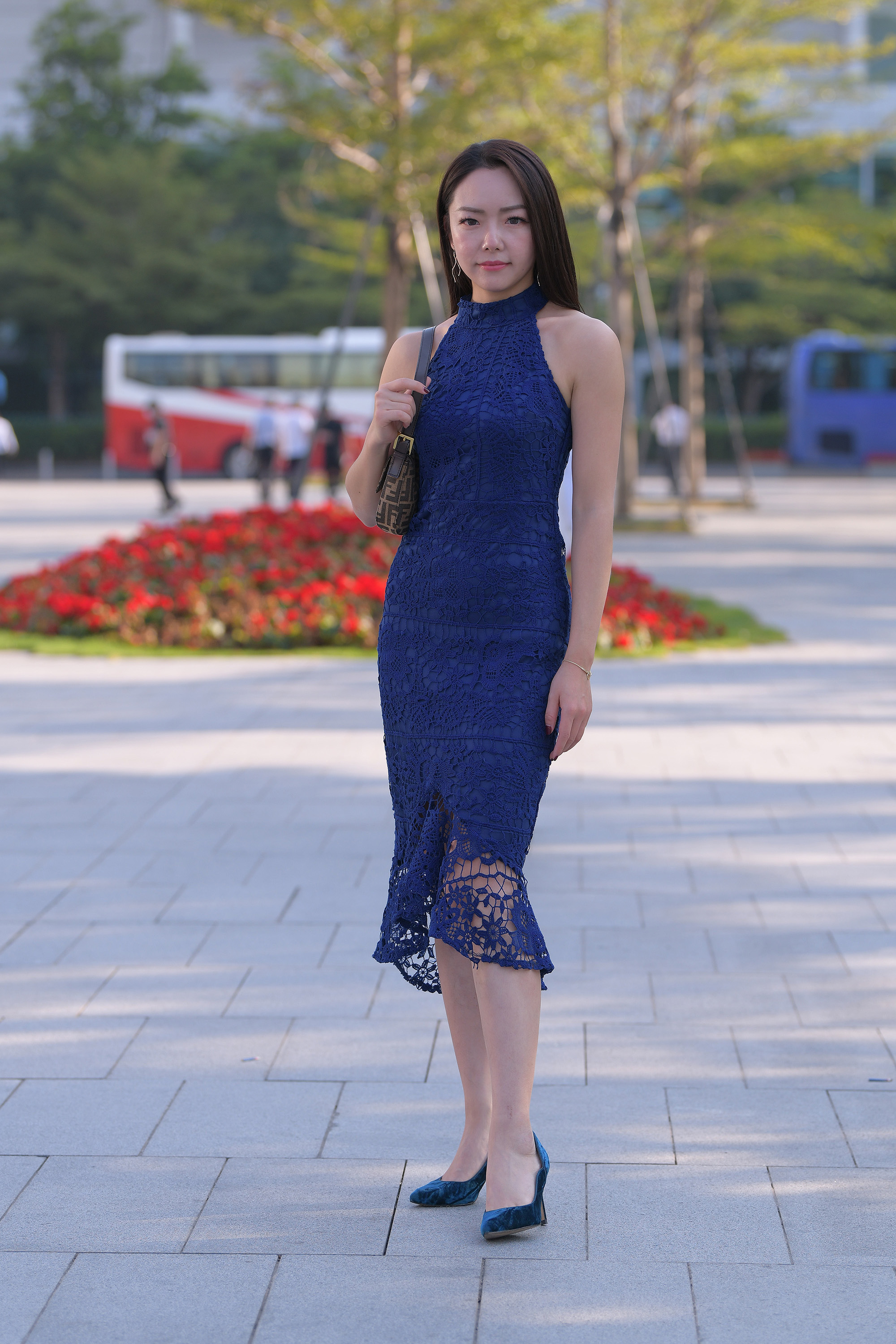  魔镜街拍,裙装,熟女,街拍,写真套图,IESS异思趣向