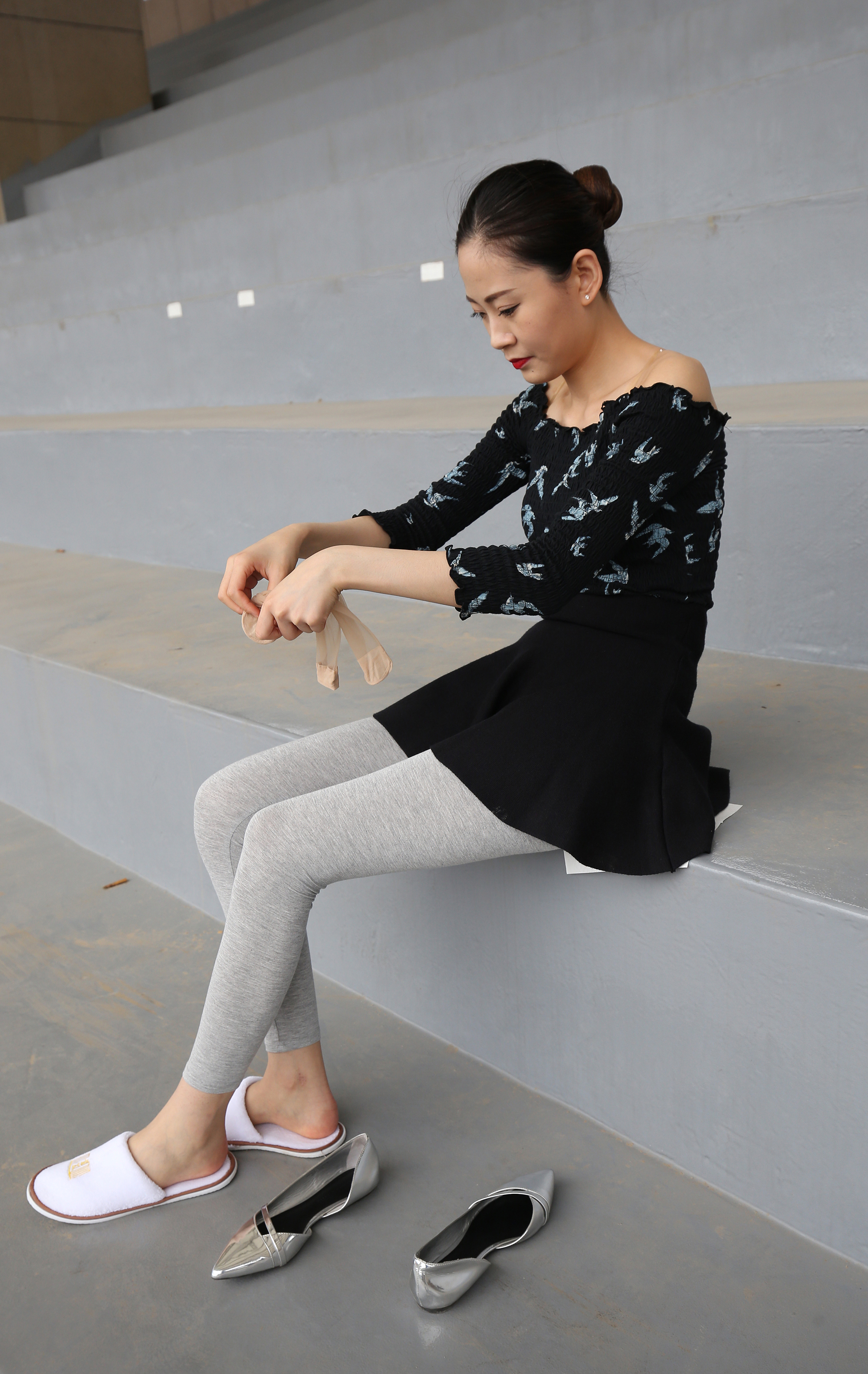  魔镜街拍,紧身裤,丝袜,熟女,街拍,写真套图,盛唐CLUB