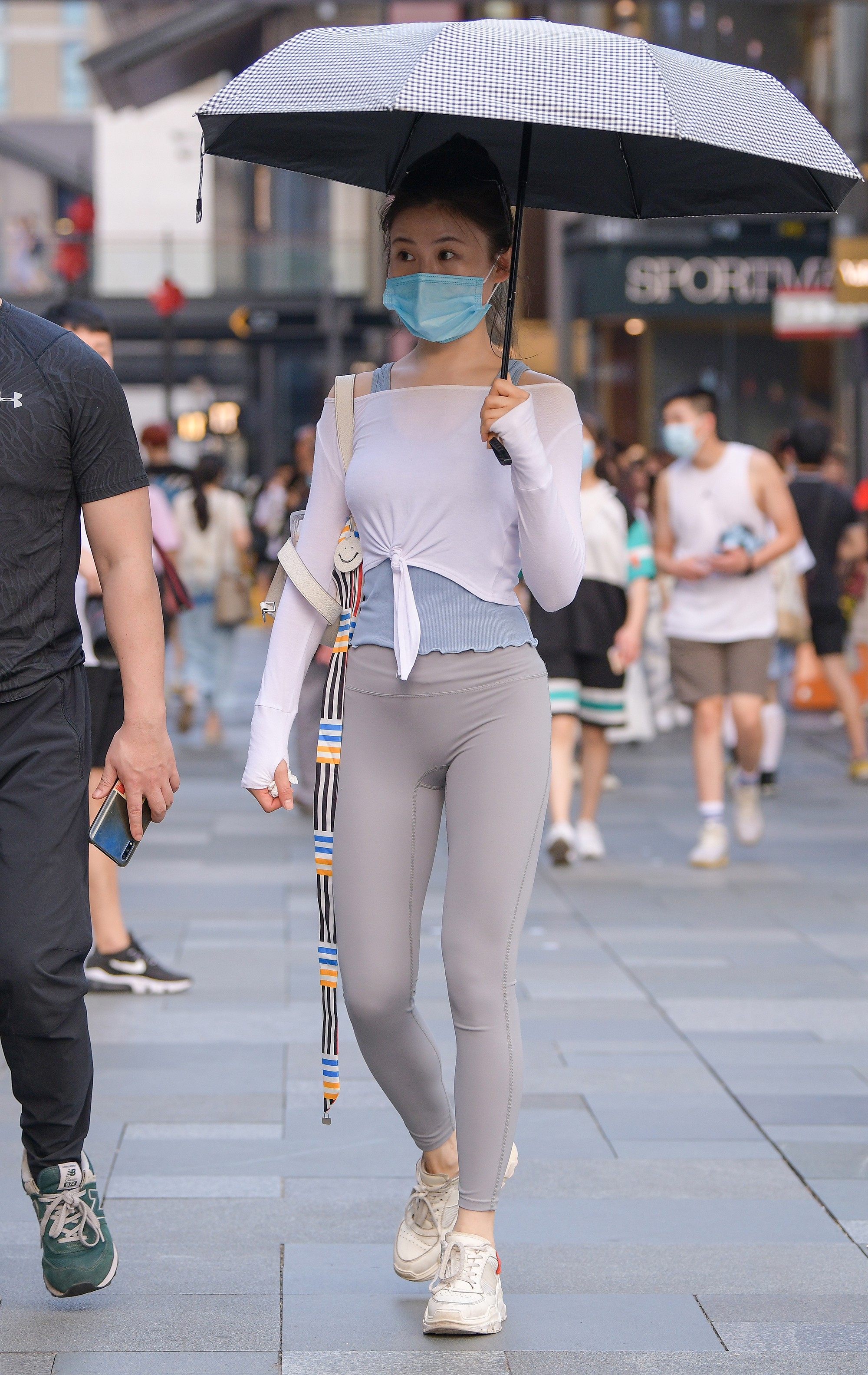  魔镜街拍,紧身裤,小姐姐,街拍,写真套图,封疆疆v