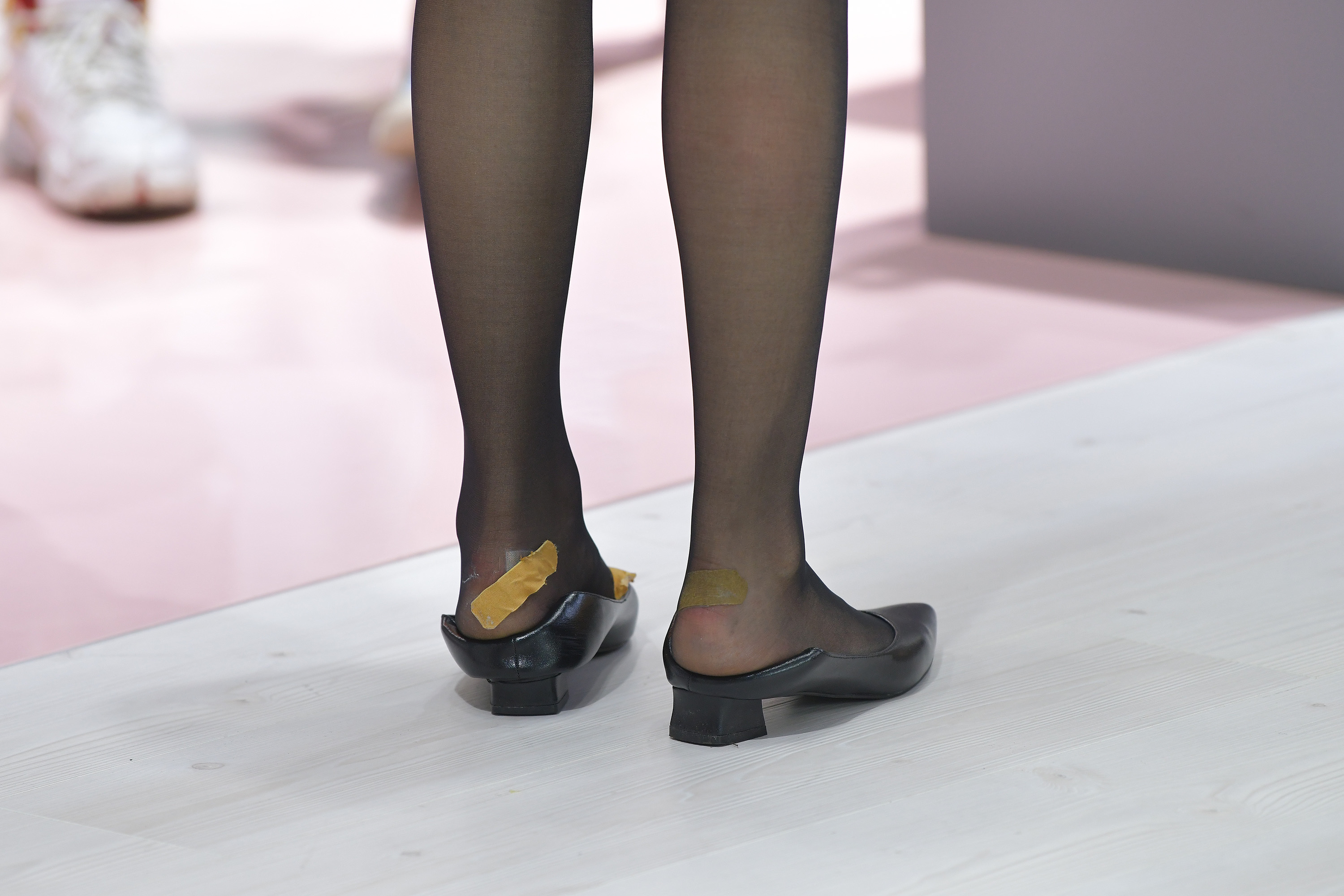  魔镜街拍,丝袜,裙装,小姐姐,街拍,写真套图,Candy网红馆