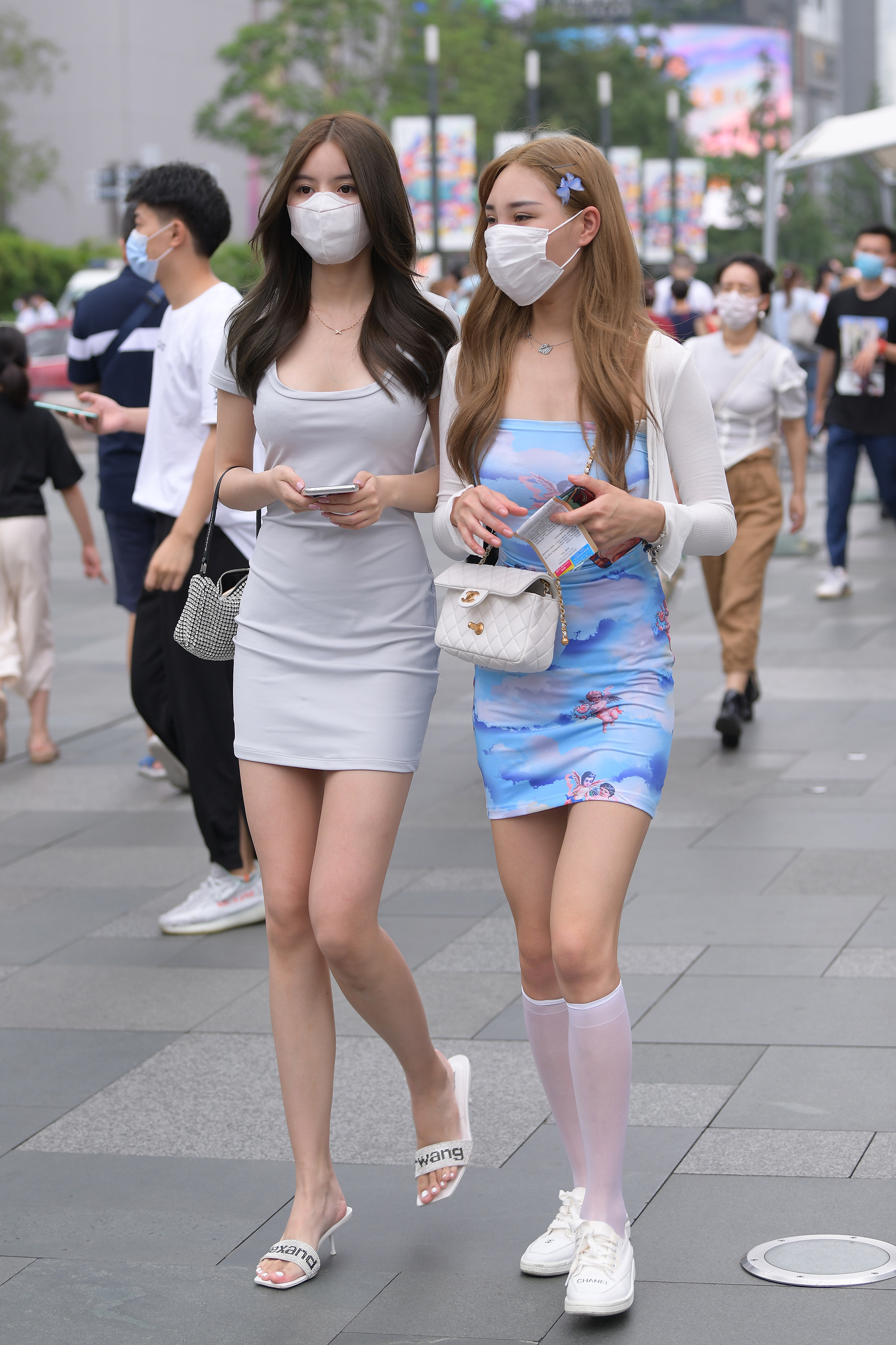  魔镜街拍,丝袜,裙装,少妇,街拍,写真套图,轩萧学姐