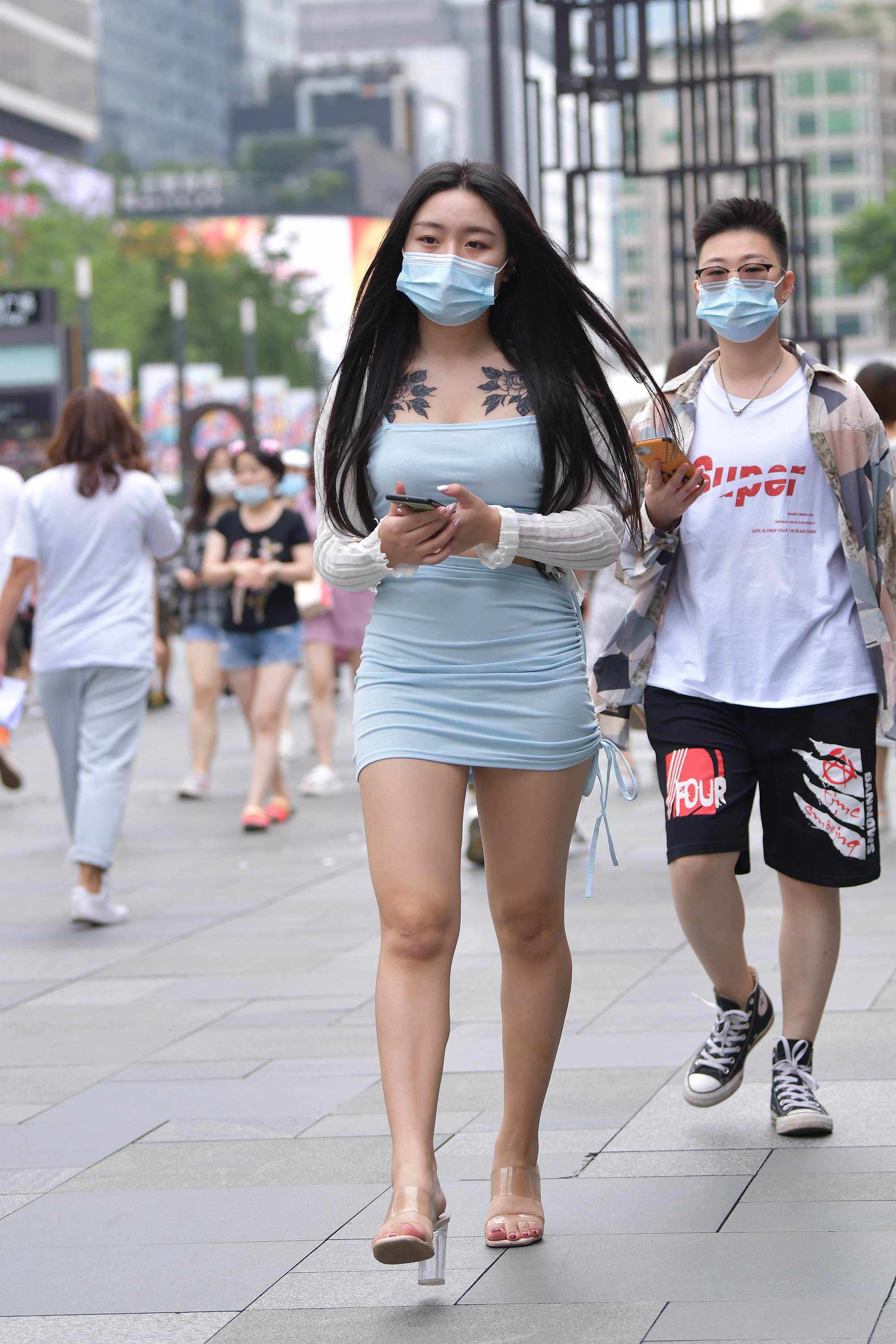  魔镜街拍,裙装,少妇,街拍,写真套图,LICCL丽绮映像