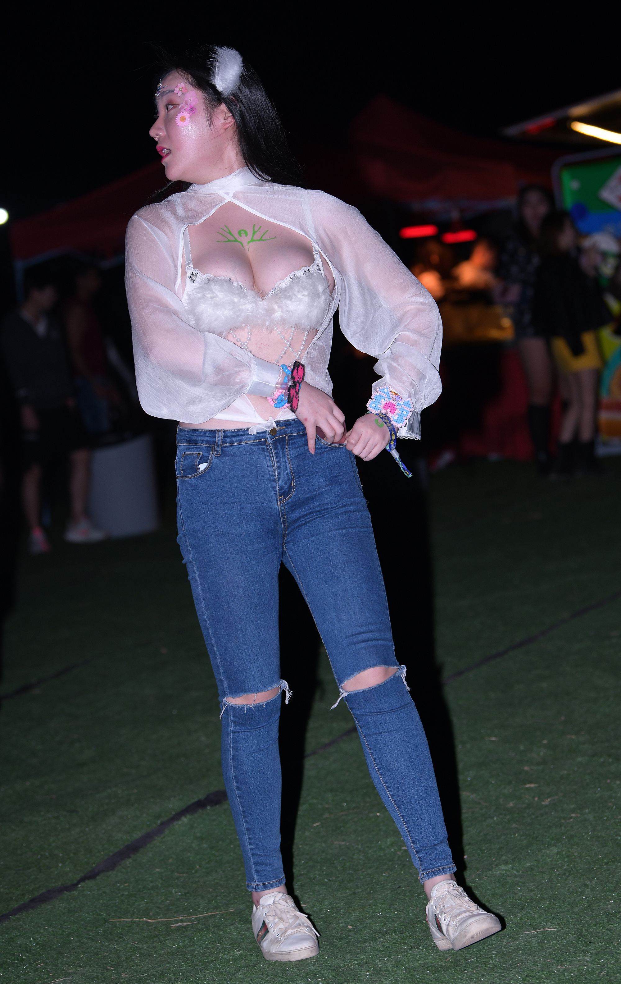  魔镜街拍,,熟女,街拍,写真套图,大西瓜爱牙膏