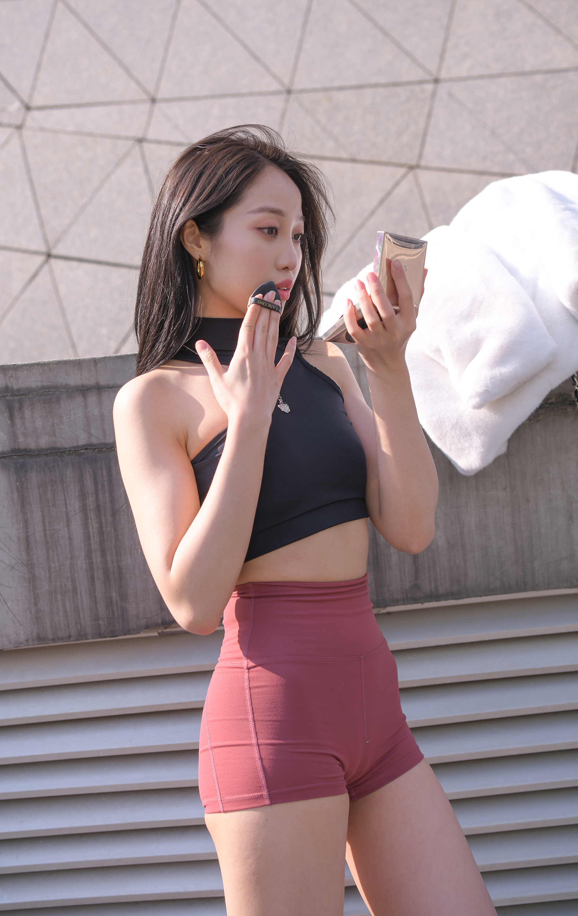  街拍鸭,魔镜街拍,紧身裤,少妇,街拍,写真套图,西瓜