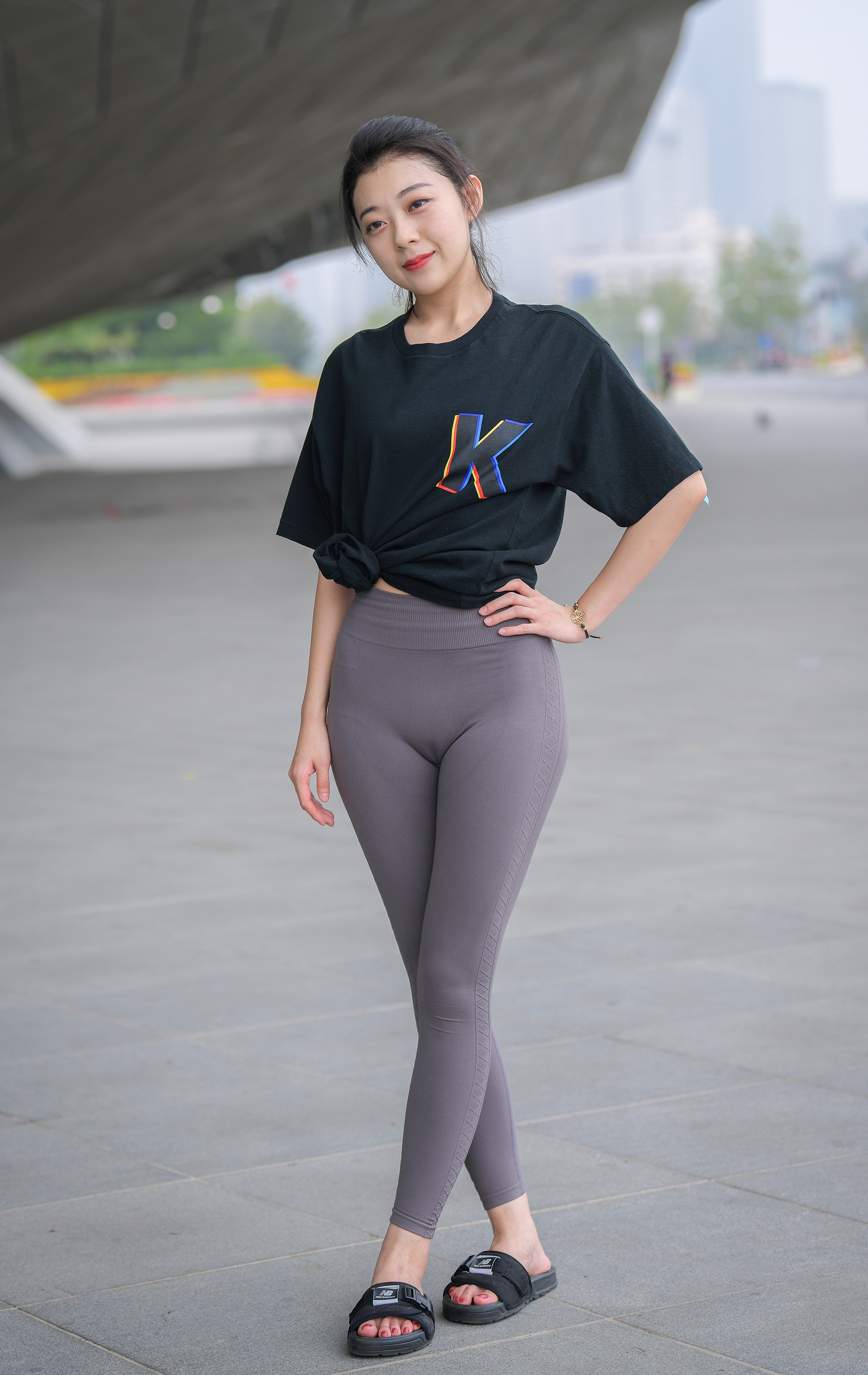  魔镜街拍,紧身裤,熟女,街拍,写真套图,IESS异思趣向