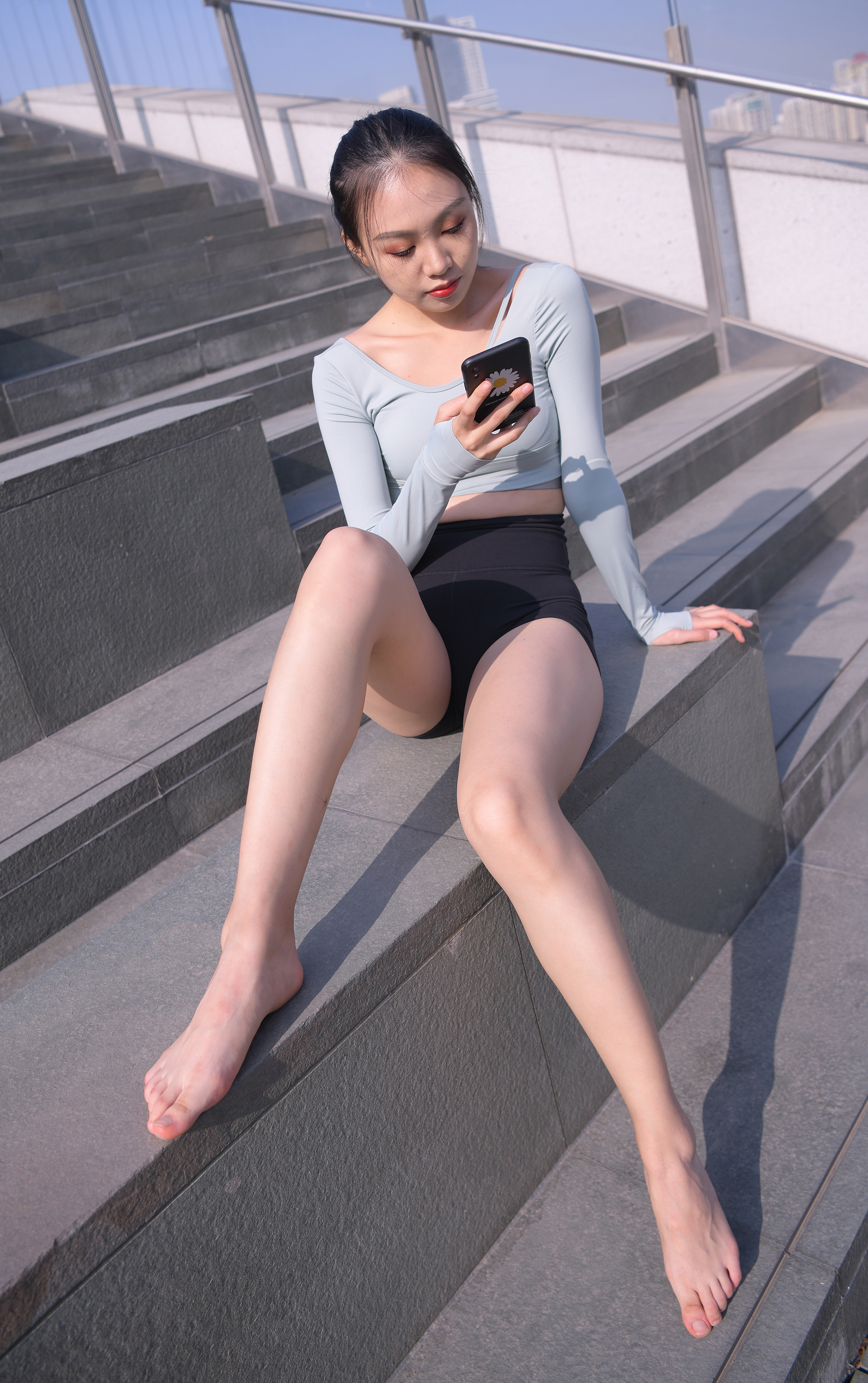 初夏 魔镜街拍,紧身裤,小姐姐,街拍,写真套图,XINGYAN星颜社