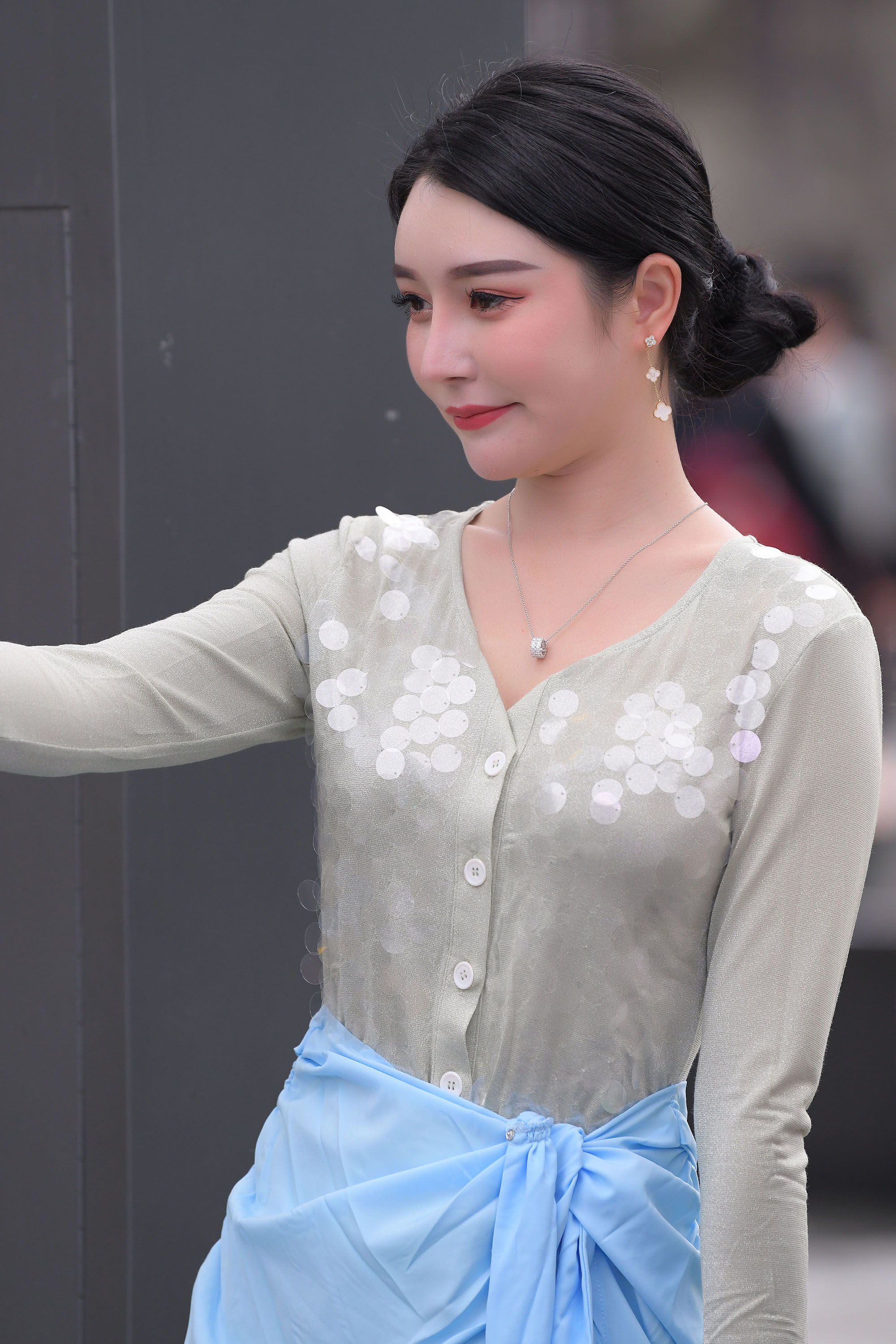  魔镜街拍,丝袜,裙装,熟女,街拍,写真套图,MiStar魅妍社