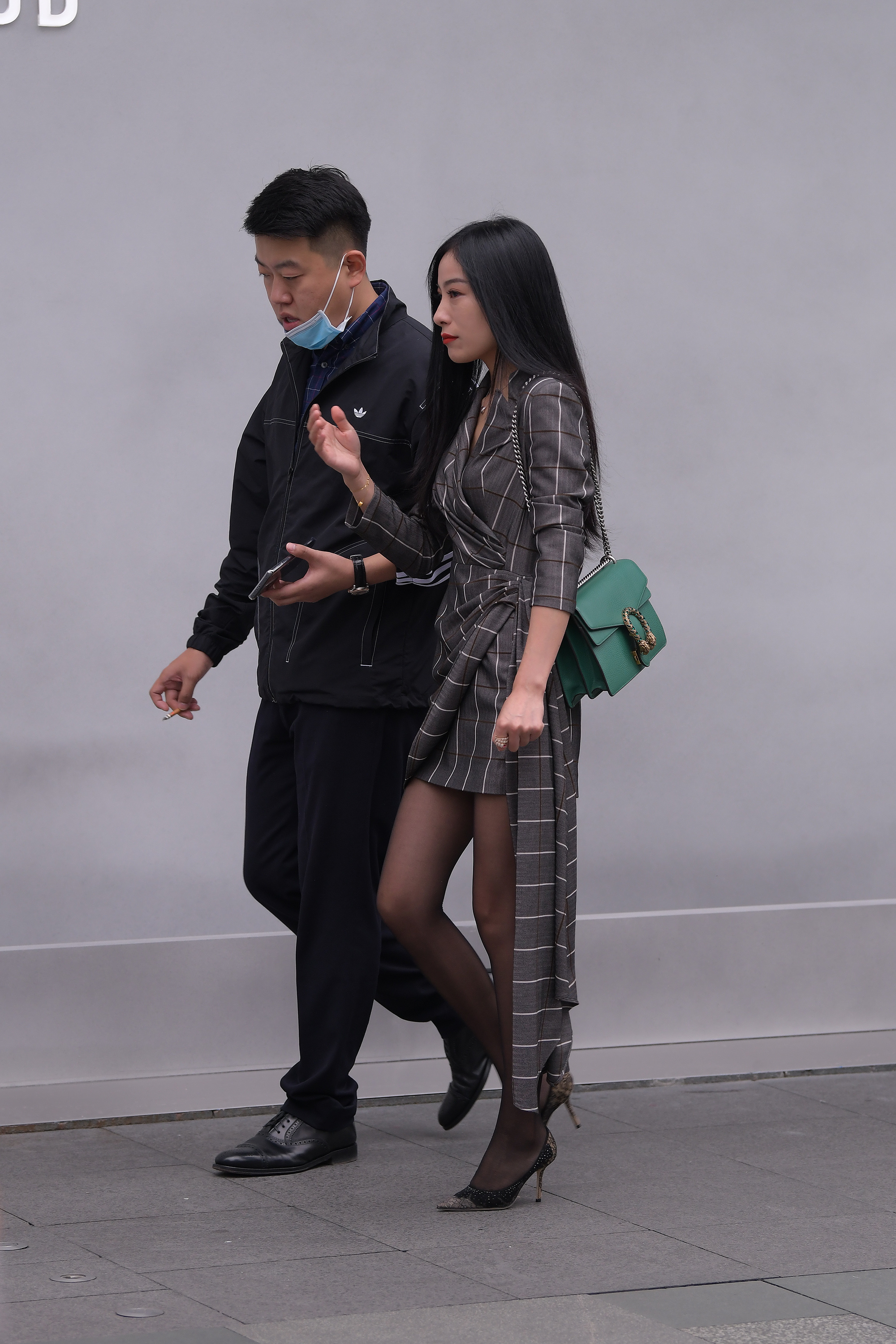  街拍鸭,魔镜街拍,丝袜,裙装,小姐姐,街拍,写真套图,MTMeng模特联盟