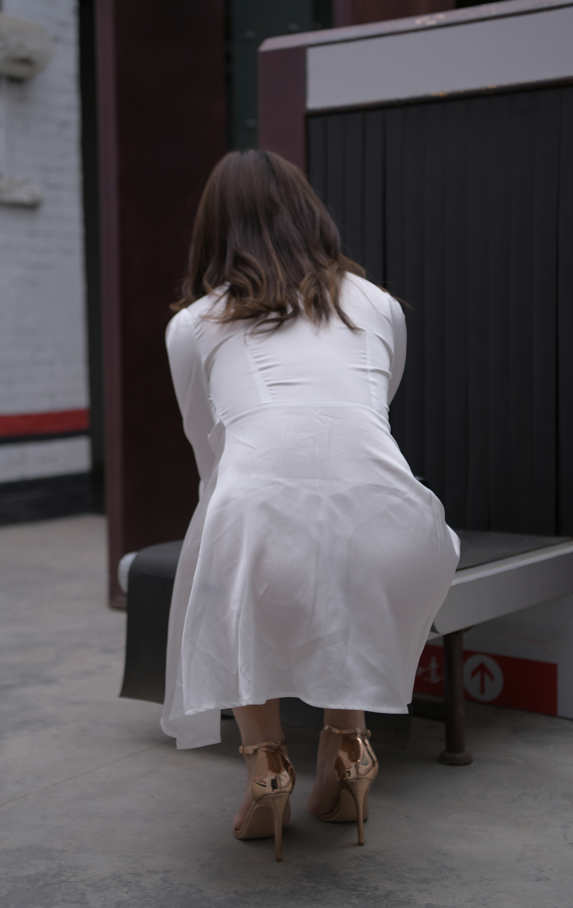  魔镜街拍,裙装,人妻,街拍,写真套图,IESS异思趣向