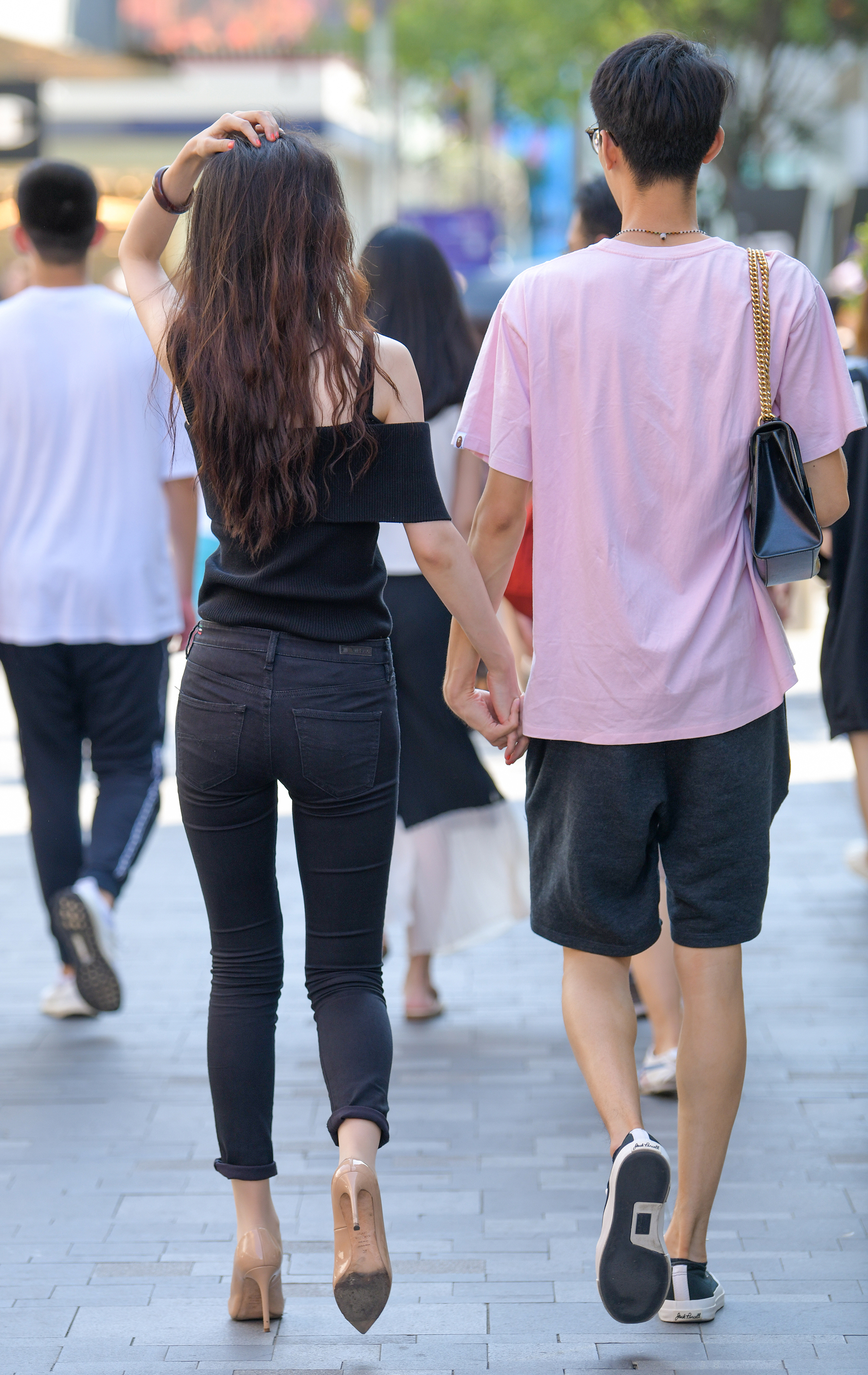  魔镜街拍,,人妻,街拍,写真套图,盛唐CLUB