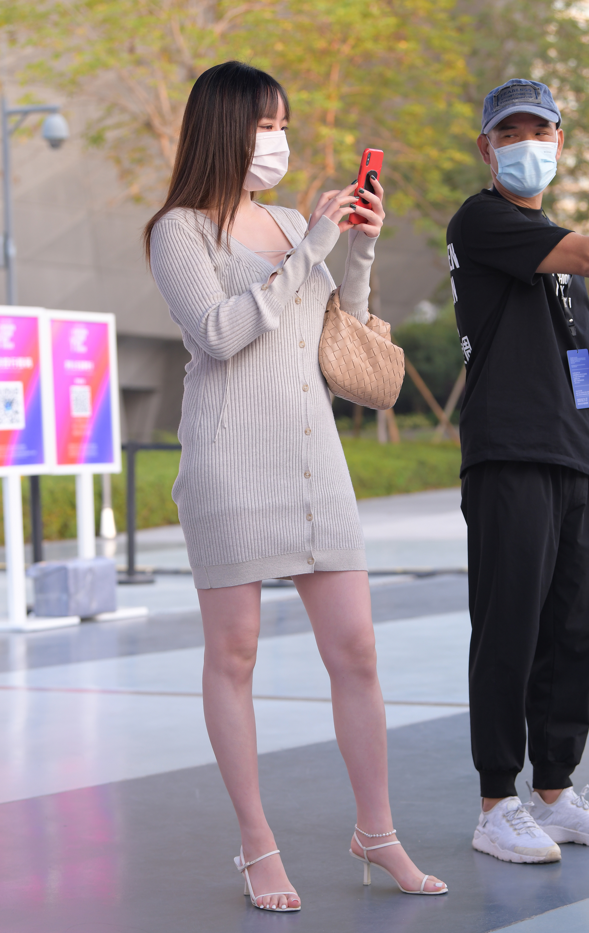  魔镜街拍,裙装,人妻,街拍,写真套图,周叽是可爱兔兔