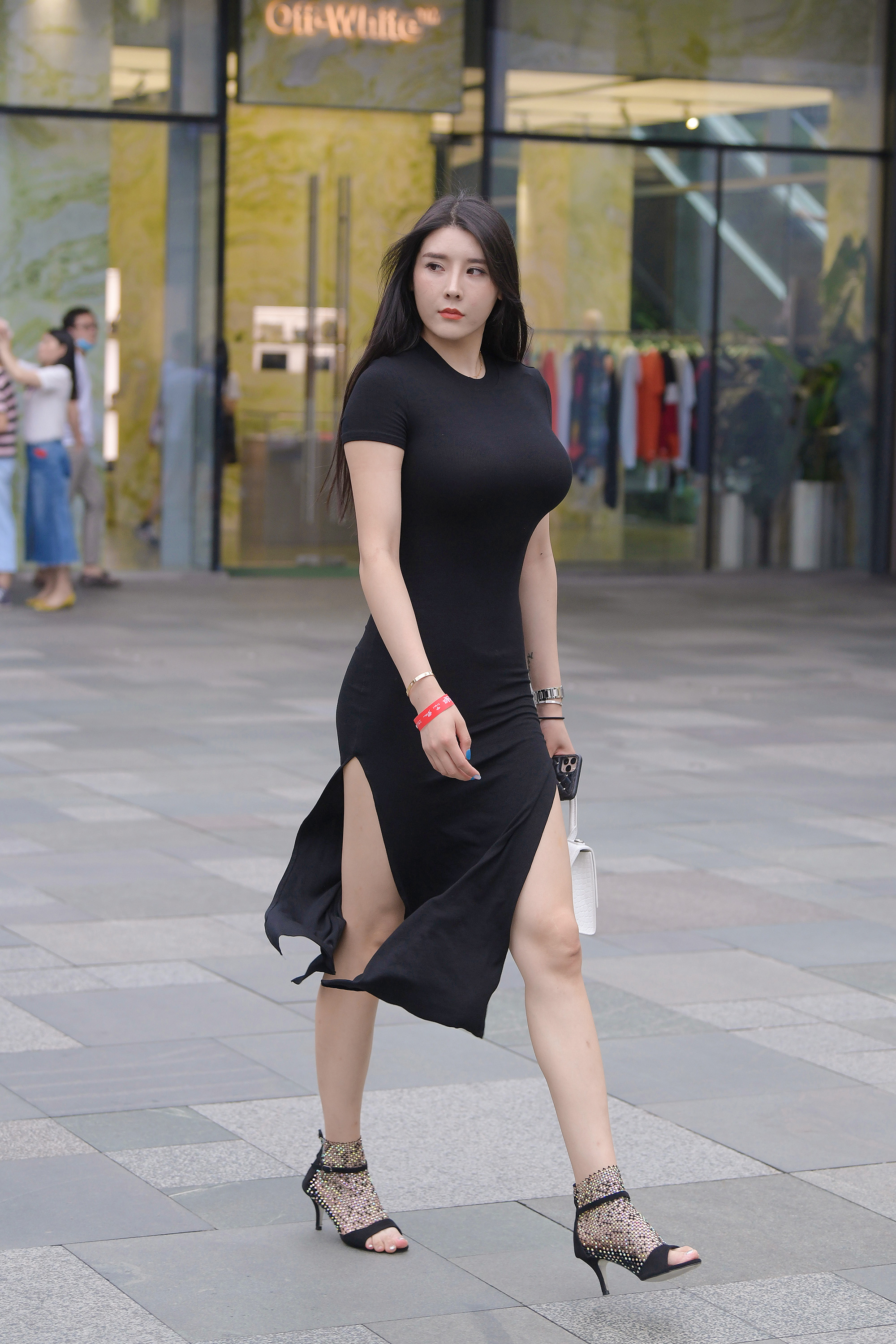  魔镜街拍,美臀,裙装,美女,街拍,写真套图,南国足艺