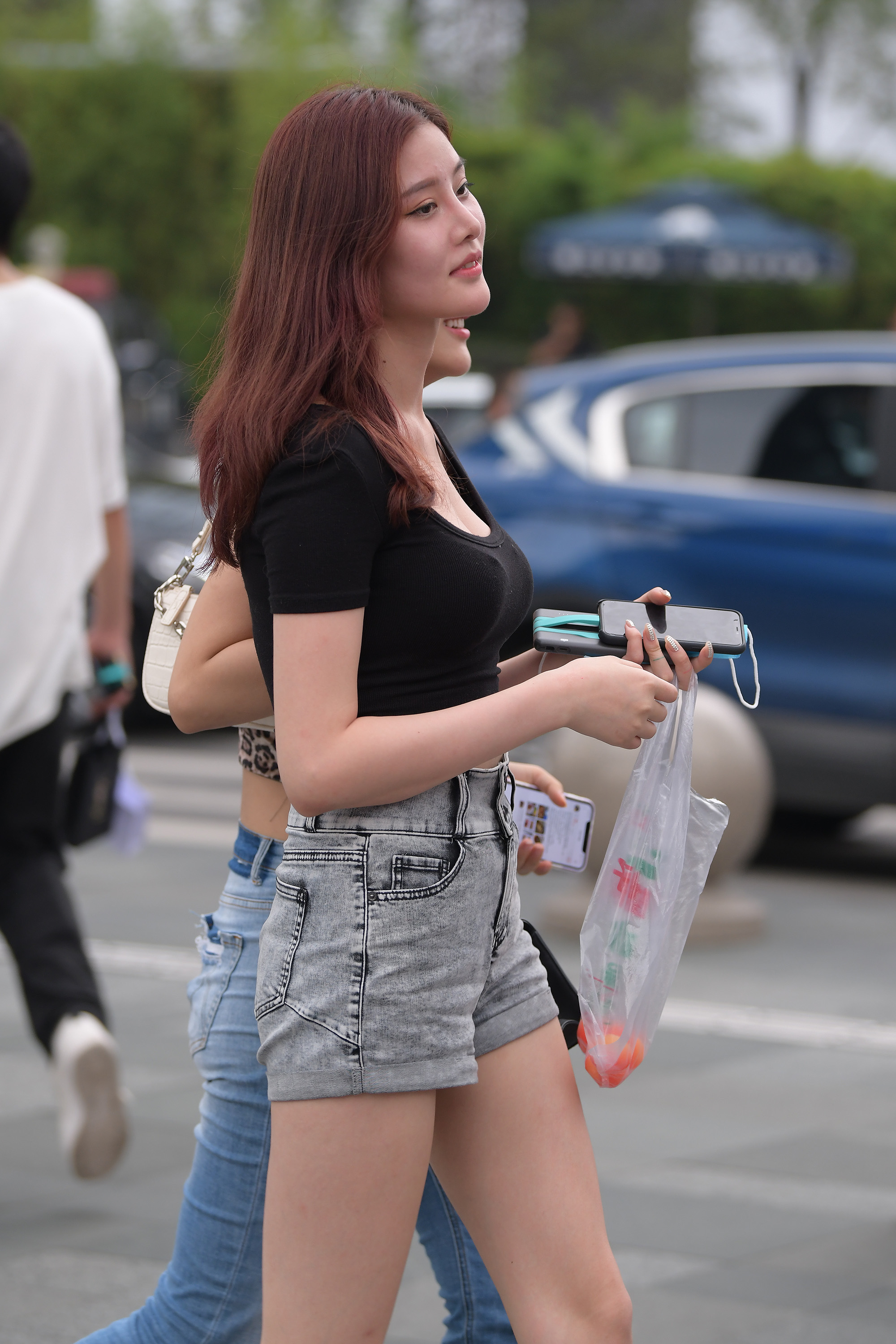  魔镜街拍,热裤,熟女,街拍,写真套图,轩萧学姐