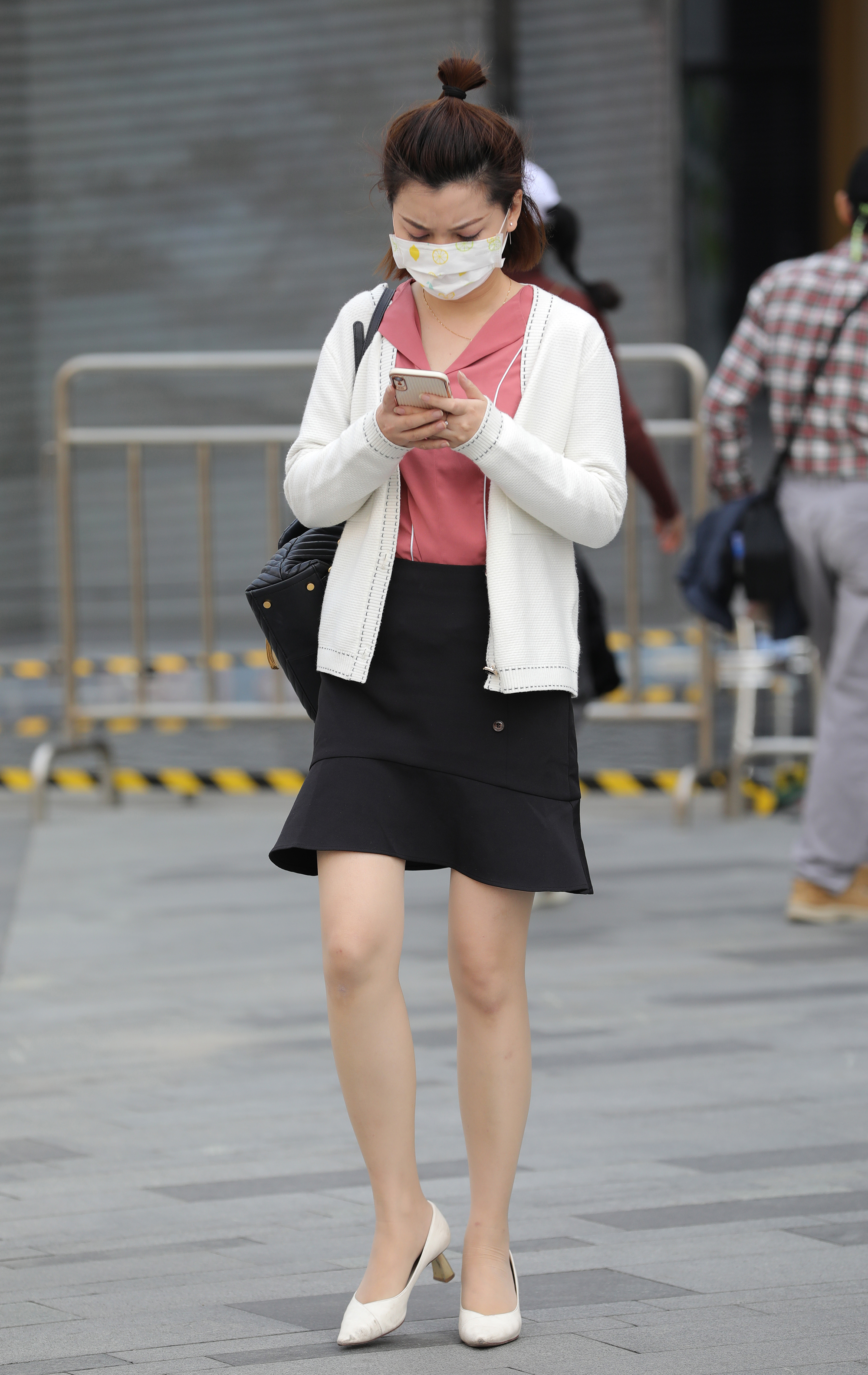  魔镜街拍,丝袜,裙装,熟女,街拍,写真套图,中山原创