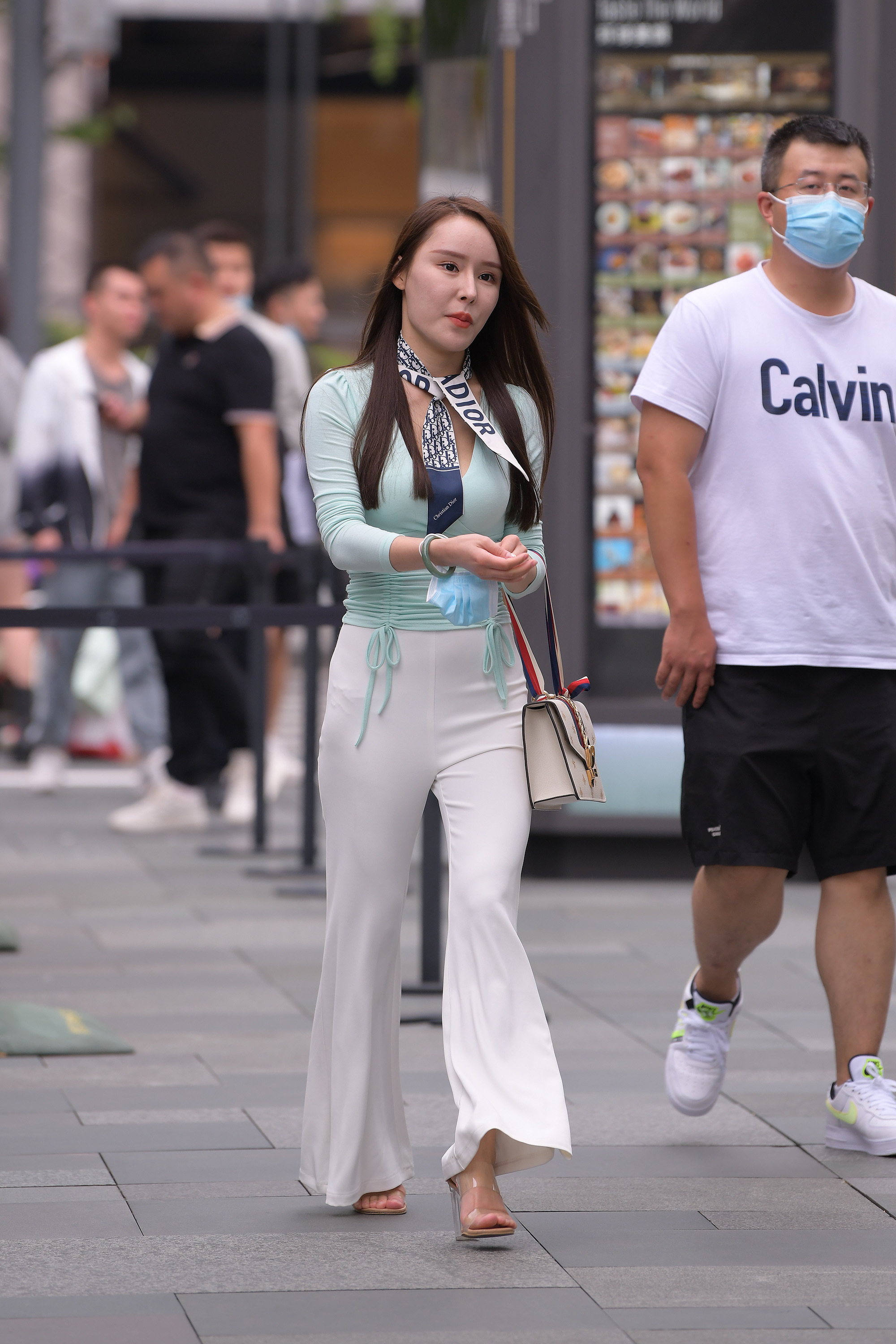  魔镜街拍,,熟女,街拍,写真套图,兔玩映画