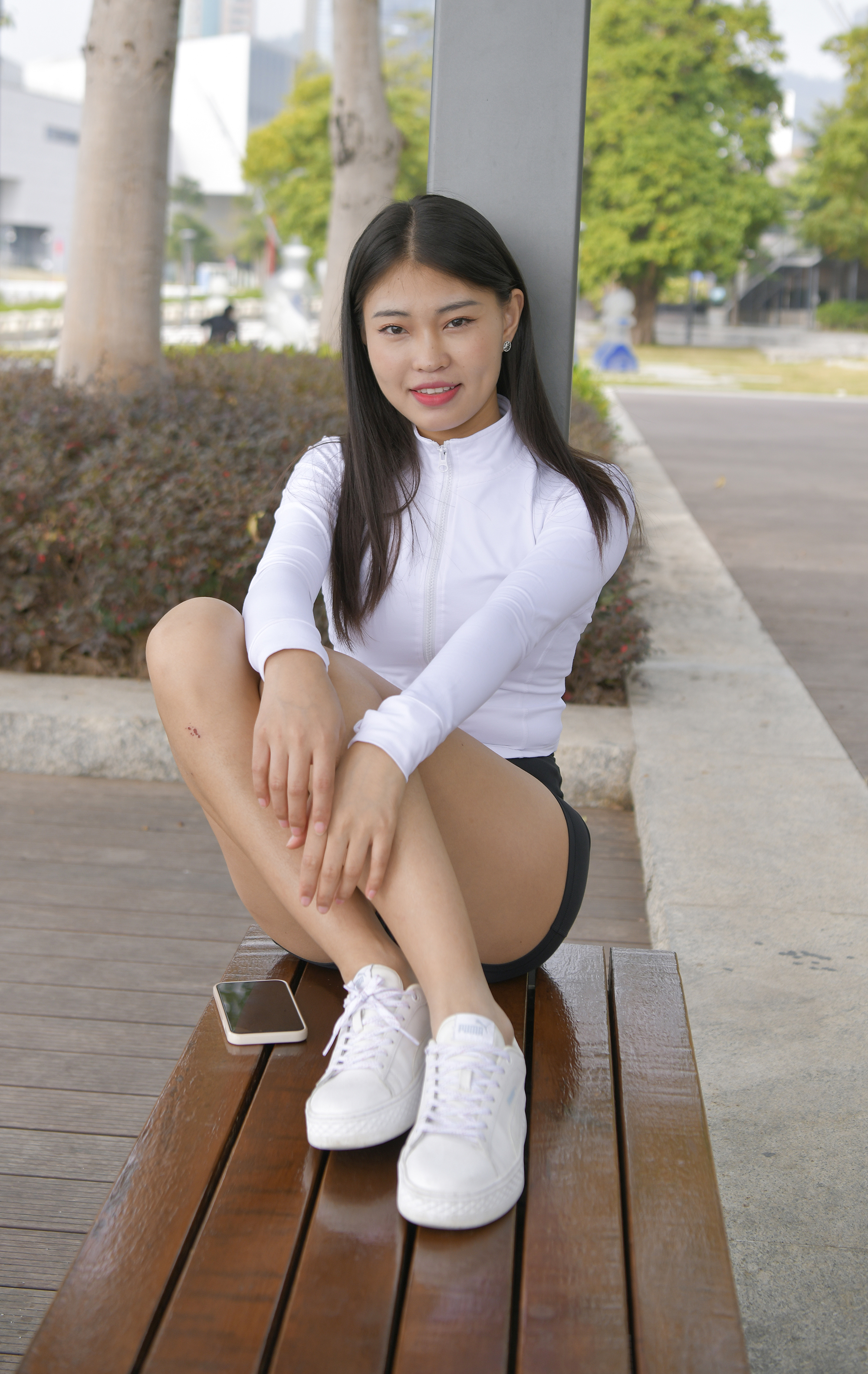  魔镜街拍,紧身裤,熟女,街拍,写真套图,喵喵的喵吖