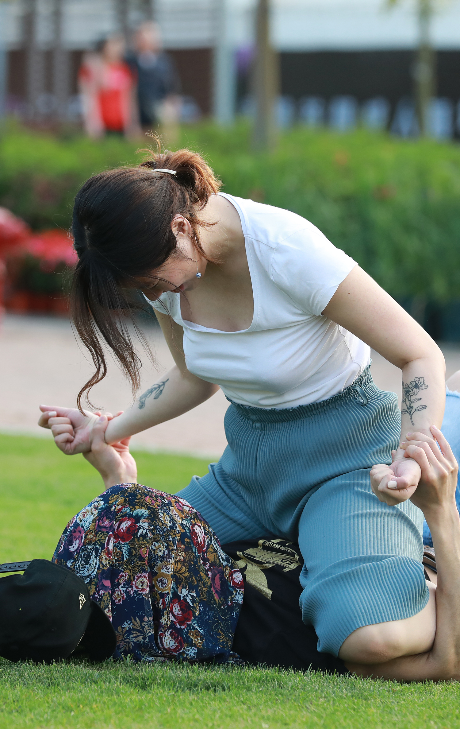  魔镜街拍,,人妻,街拍,写真套图,Tukmo兔几盟