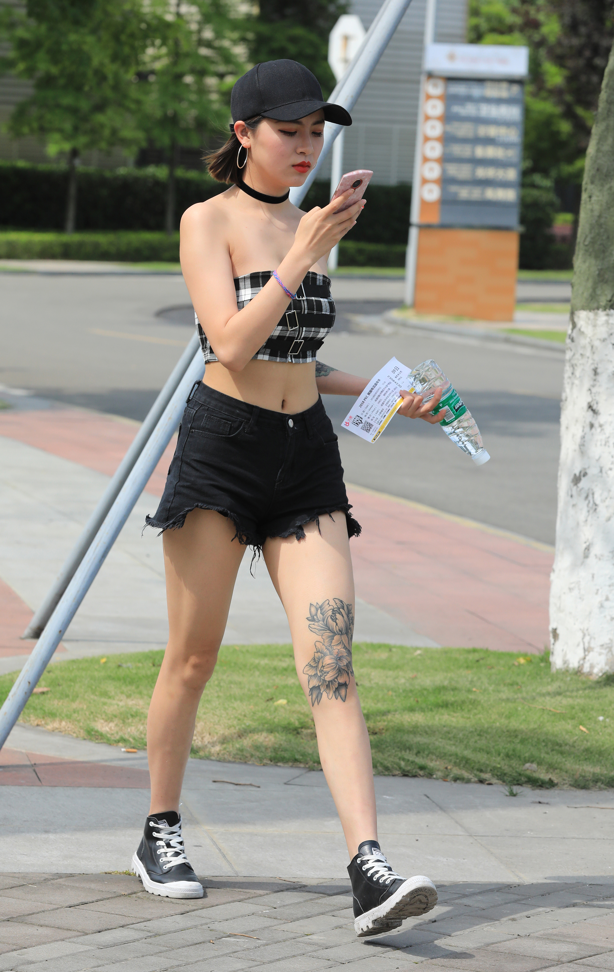  街拍鸭,魔镜街拍,热裤,小姐姐,街拍,写真套图,纯·美丝映画