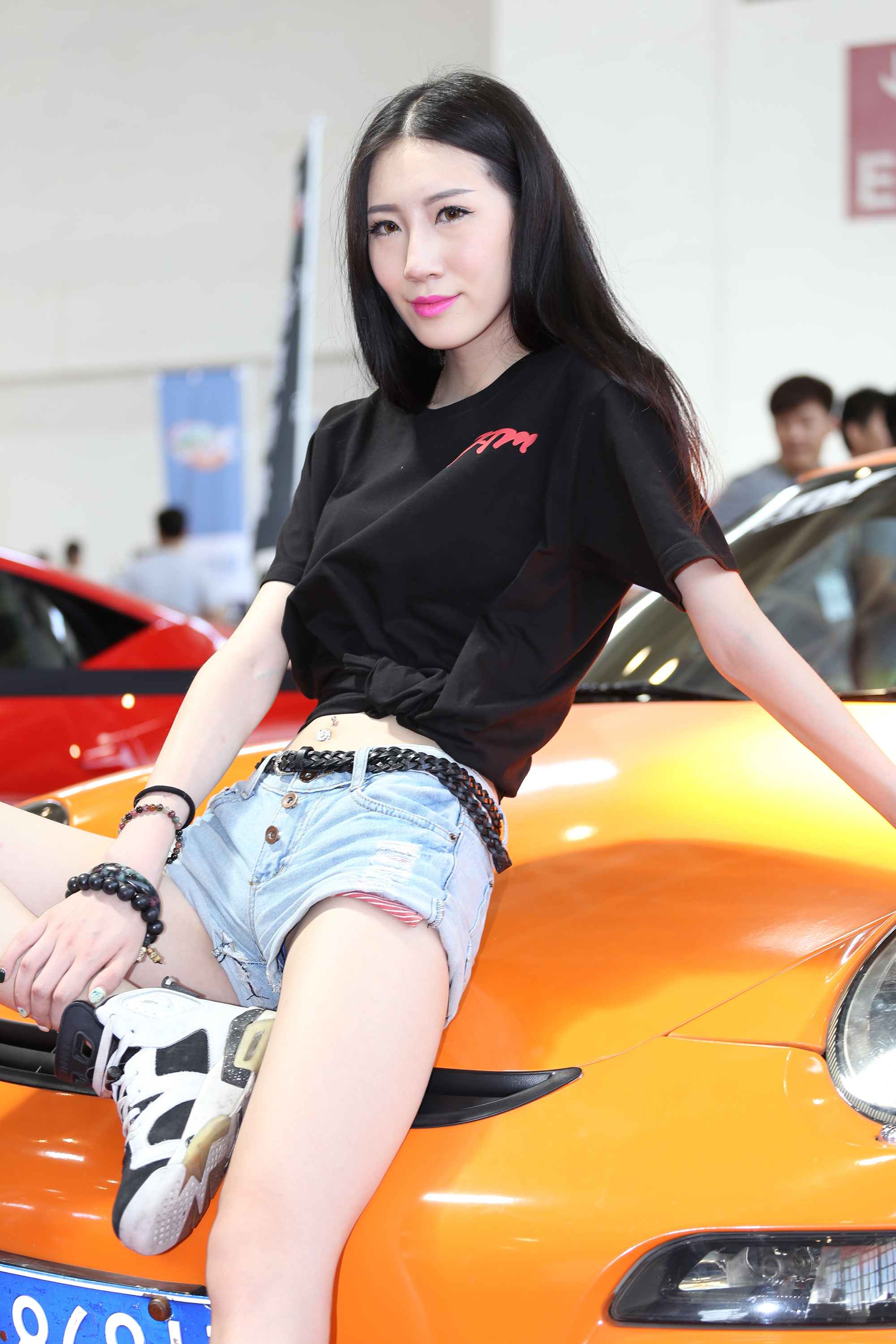  魔镜街拍,热裤,熟女,街拍,写真套图,乔依丝joys