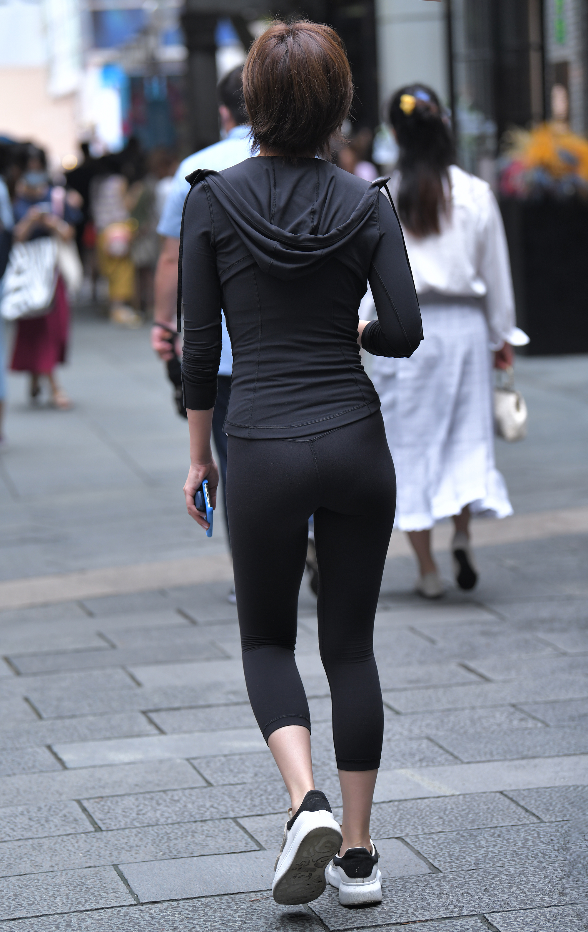  魔镜街拍,紧身裤,熟女,街拍,写真套图,Taste顽味生活