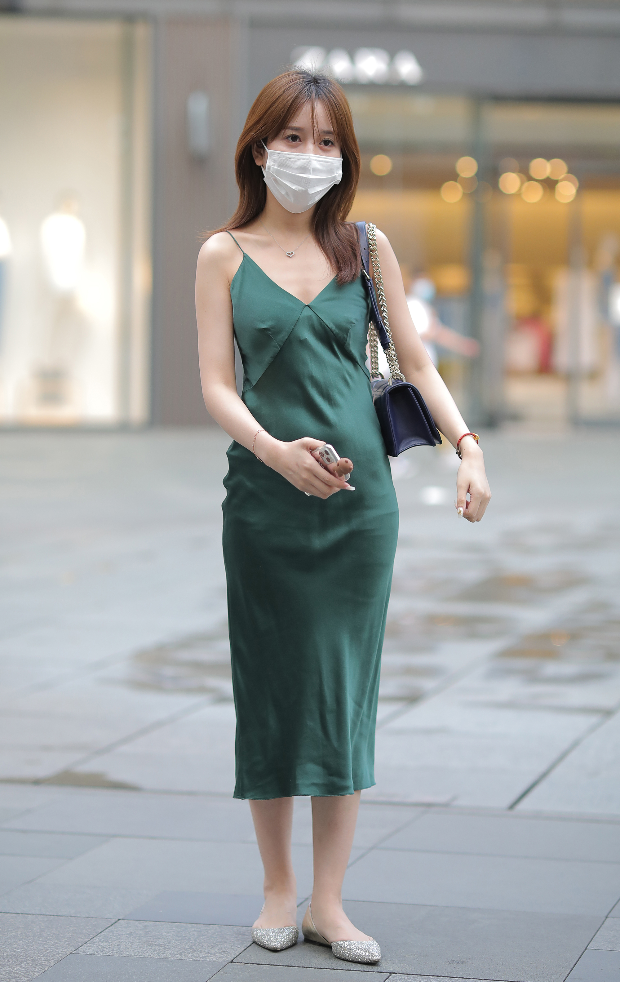  街拍鸭,魔镜街拍,街拍第一站,裙装,少妇,街拍,写真套图,YALAYI雅拉伊