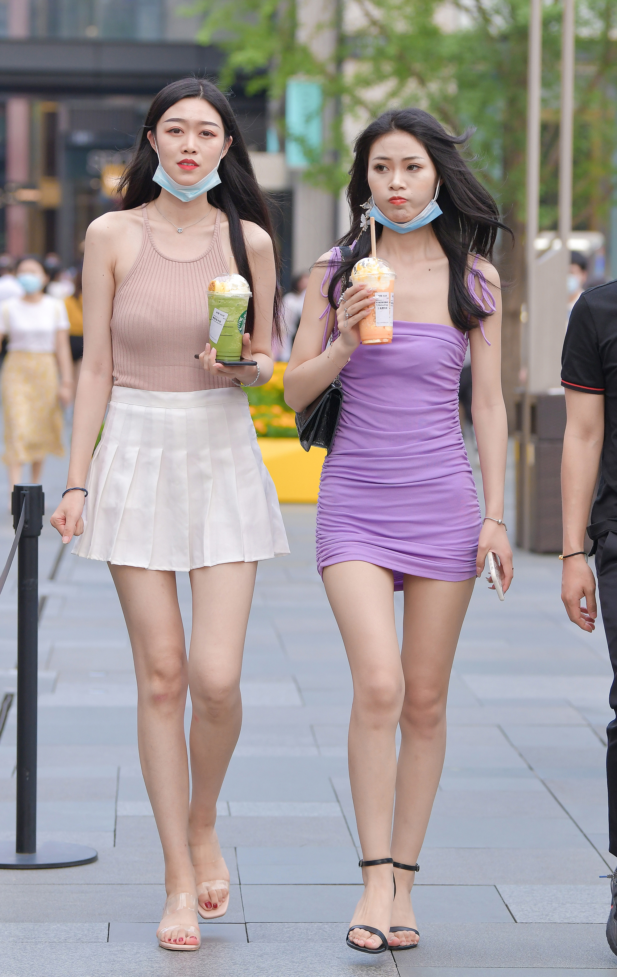 街拍鸭,魔镜街拍,街拍第一站,写真套图,街拍美女,街拍图片,街拍视频,街拍VIP,免费街拍网