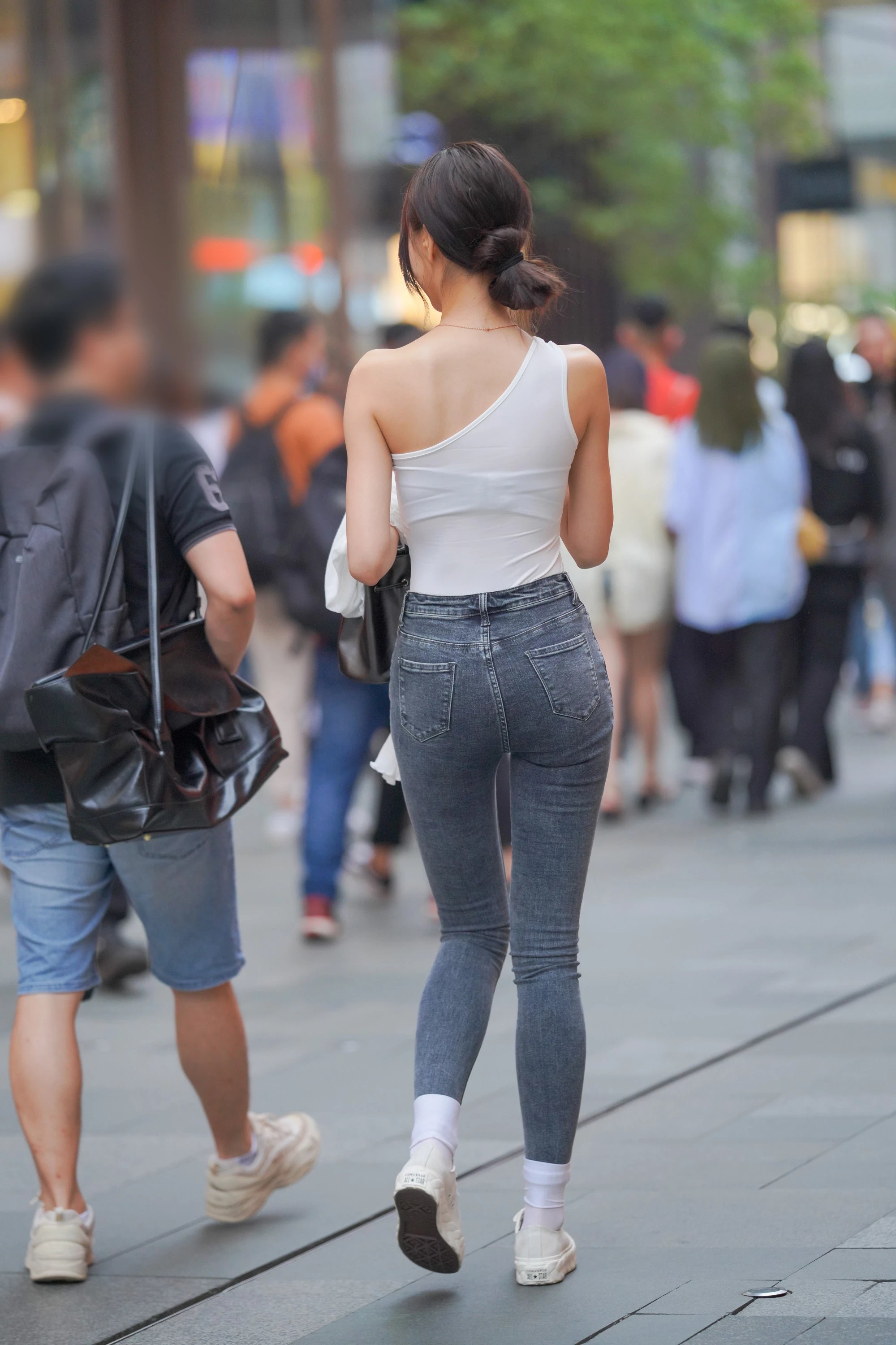  魔镜街拍,,美女,街拍,写真套图,轩萧学姐