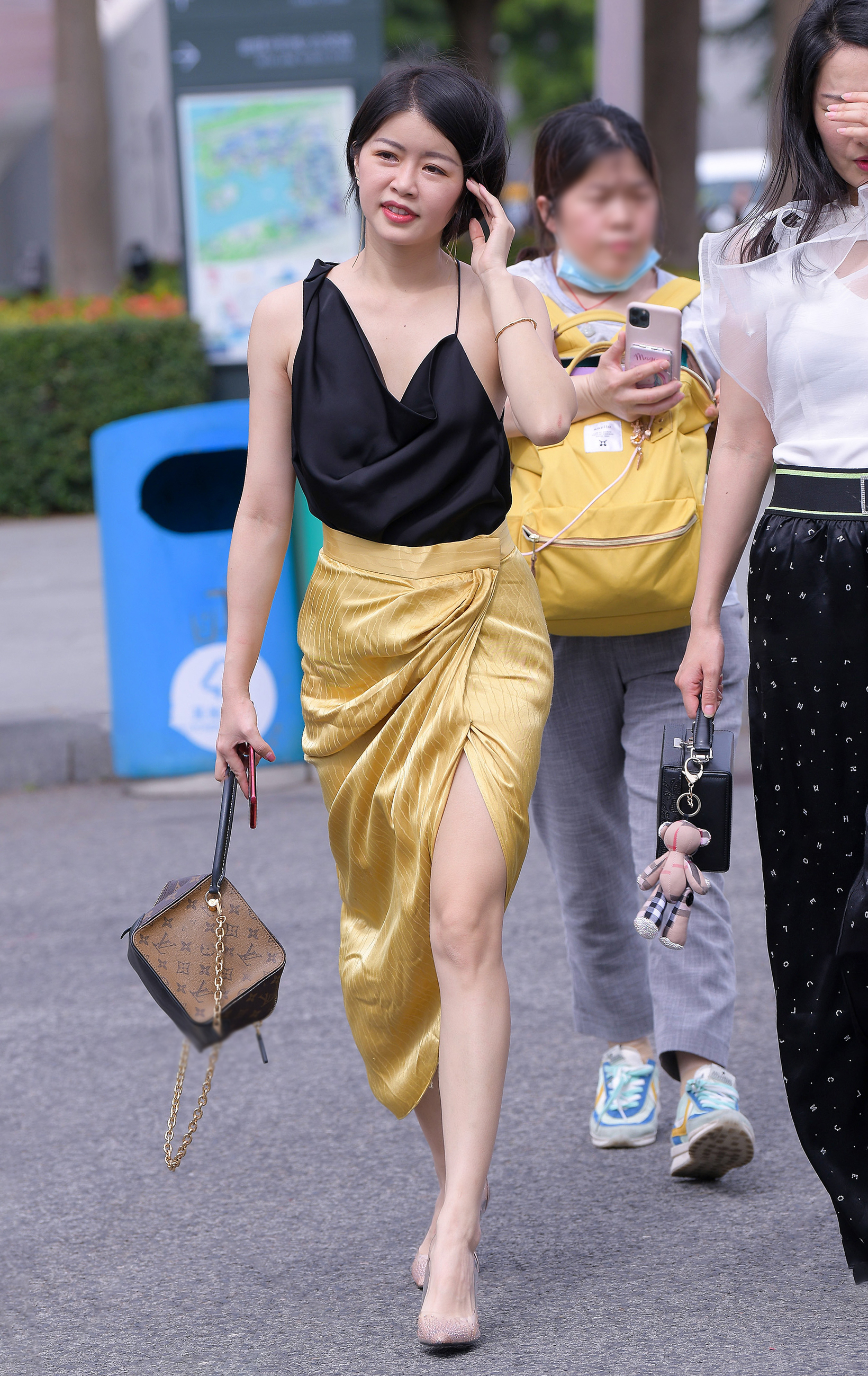 街拍鸭,魔镜街拍,街拍第一站,写真套图,街拍美女,街拍图片,街拍视频,街拍VIP,免费街拍网