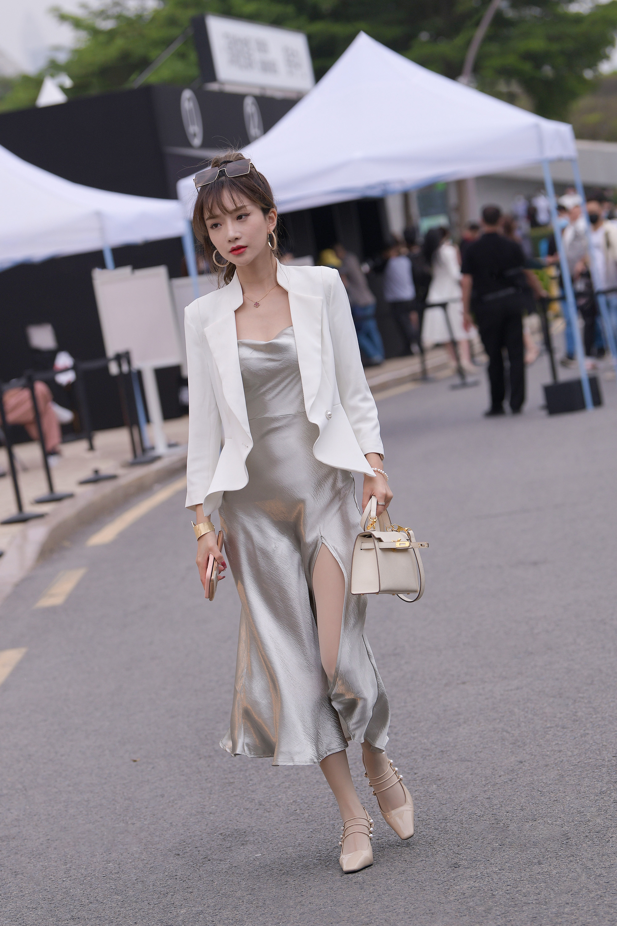  魔镜街拍,丝袜,裙装,美女,街拍,写真套图,Yuki亭