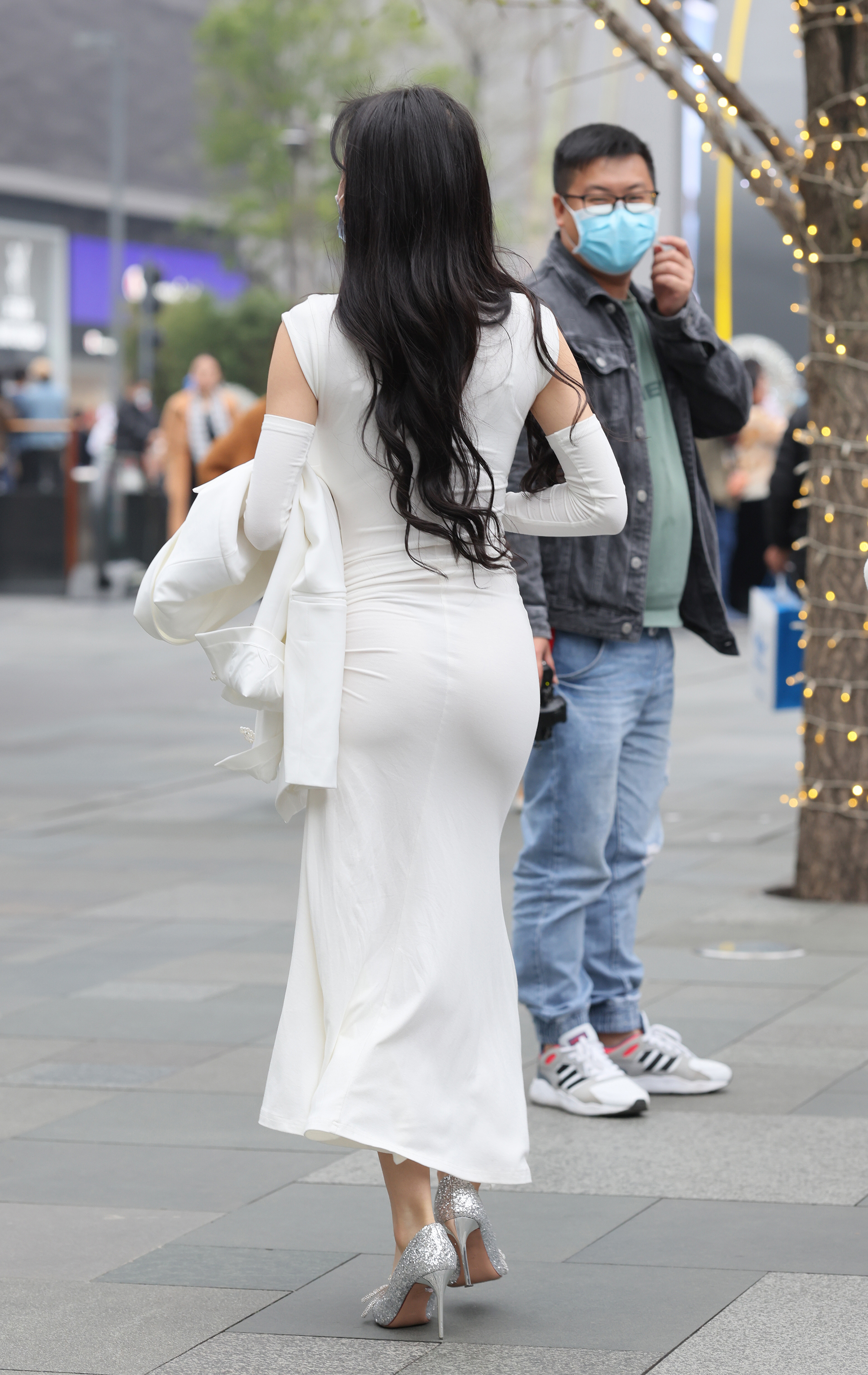  魔镜街拍,裙装,少妇,街拍,写真套图,乔依丝joys