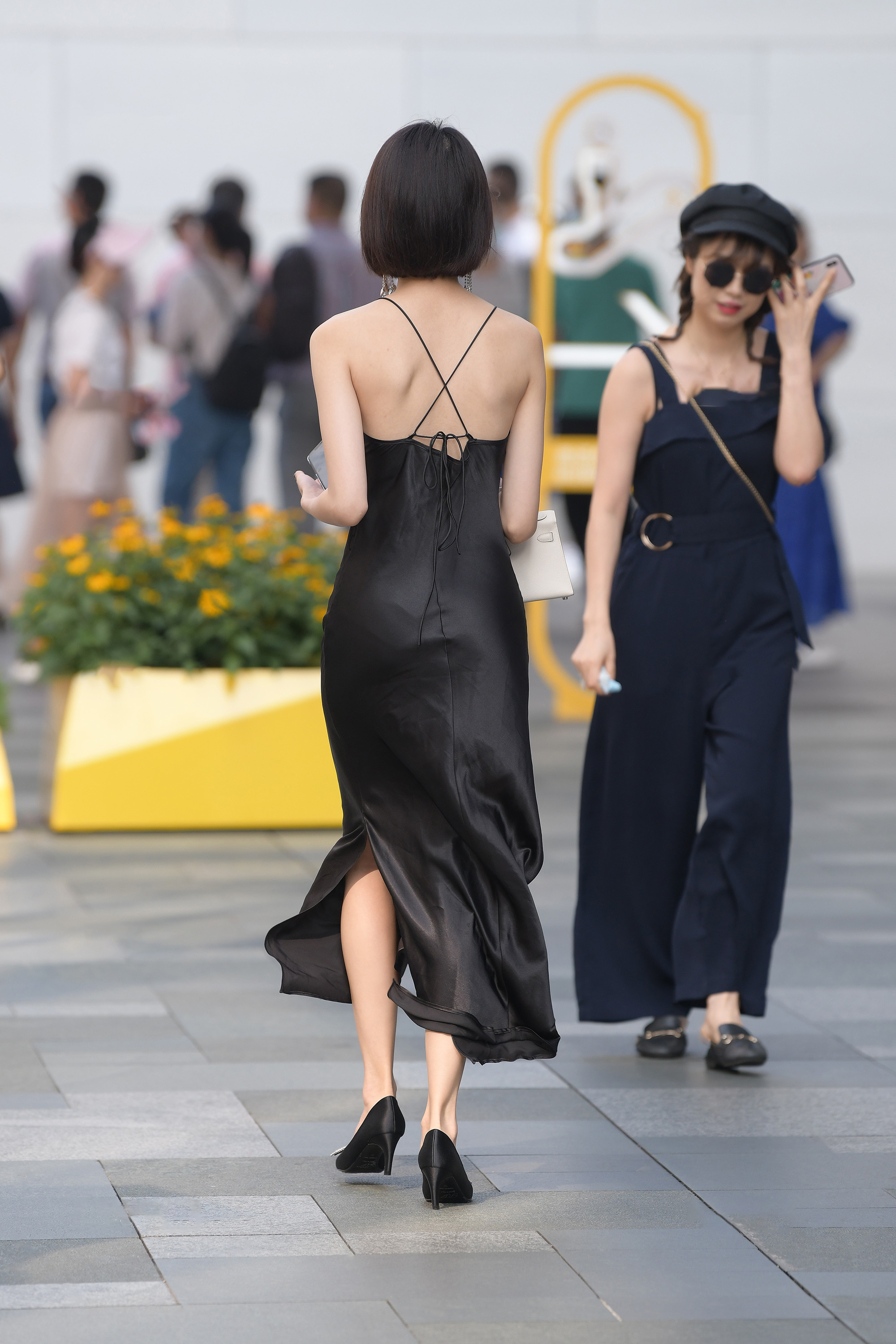  魔镜街拍,裙装,小姐姐,街拍,写真套图,魔镜原图专区