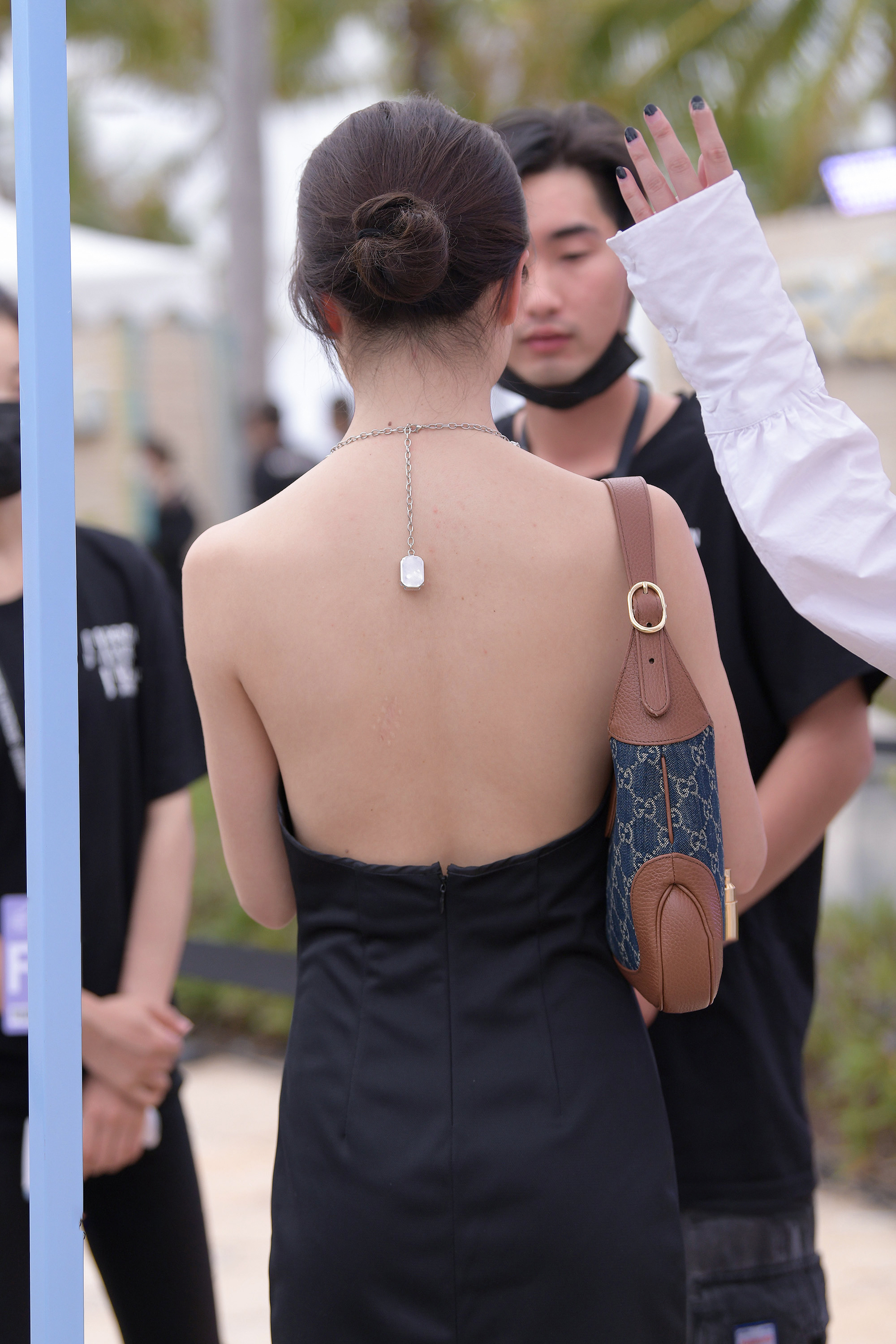  街拍鸭,魔镜街拍,裙装,小姐姐,街拍,写真套图,只糖棉袜