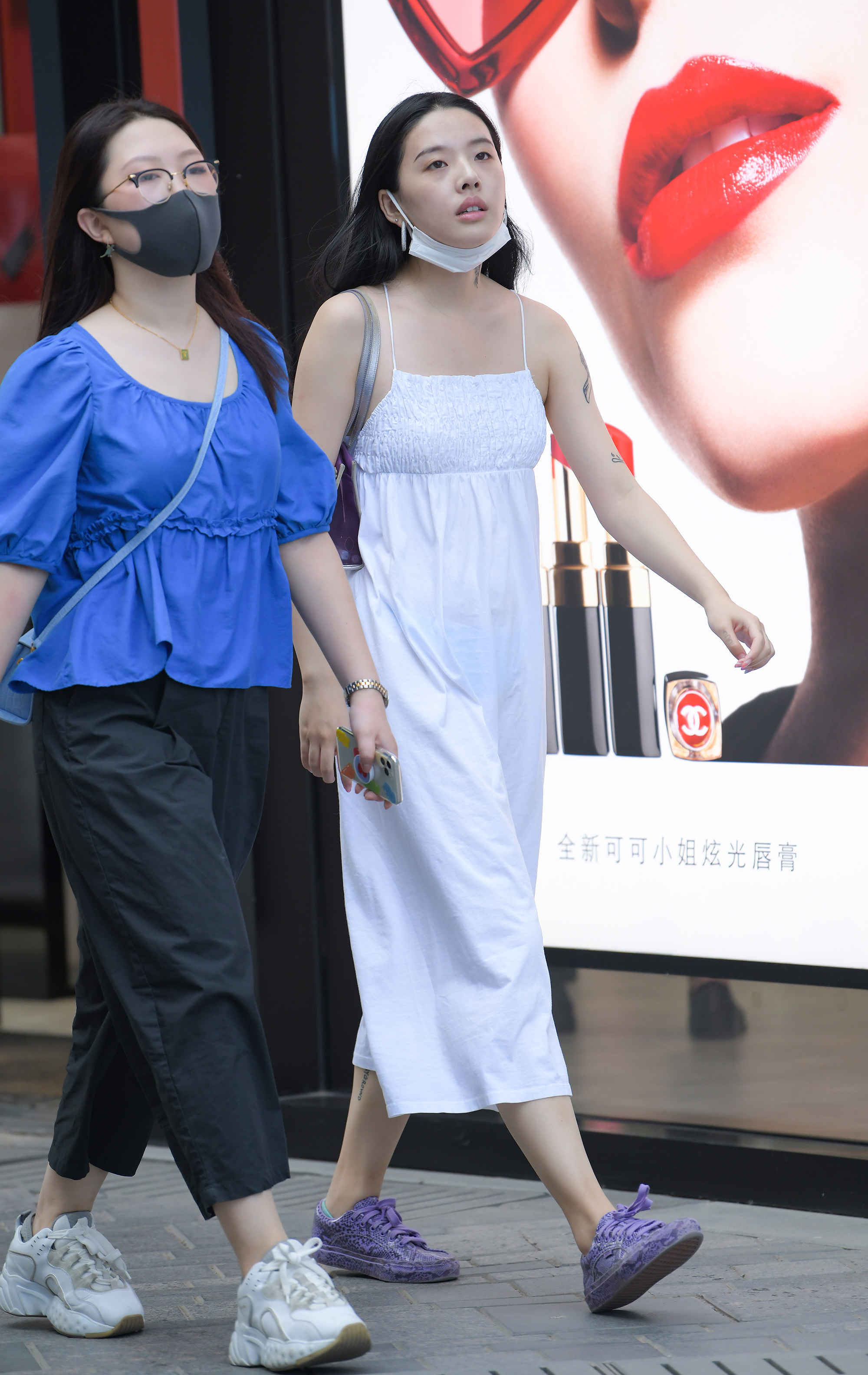  街拍鸭,魔镜街拍,街拍第一站,裙装,少妇,街拍,写真套图,小野寺地瓜