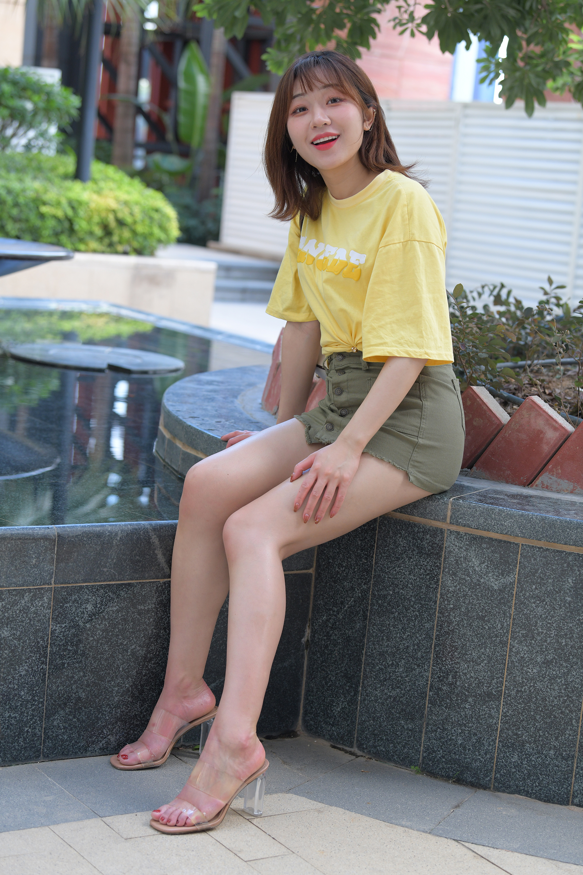  街拍鸭,魔镜街拍,裙装,美女,街拍,写真套图,FEILIN嗲囡囡