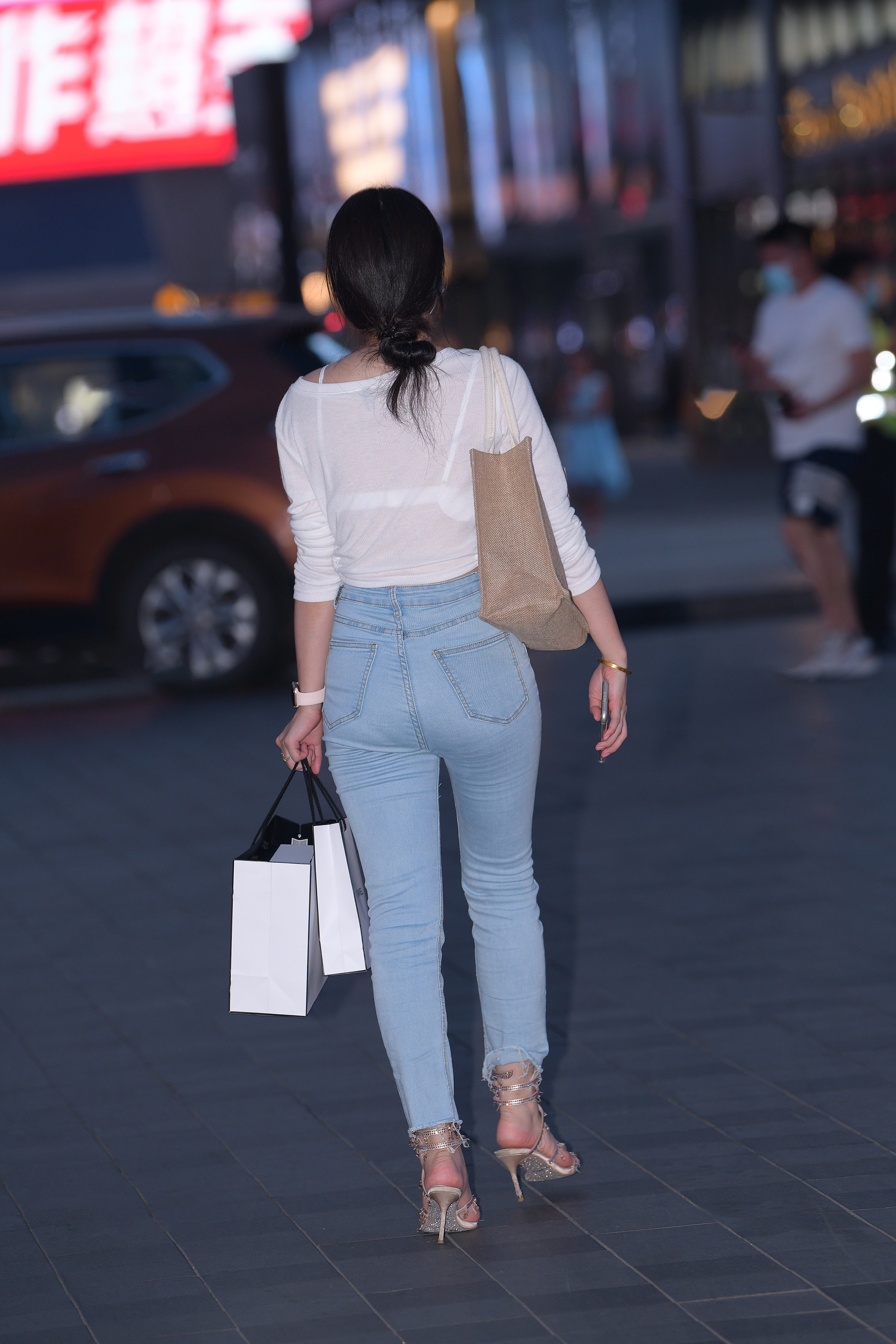  魔镜街拍,,人妻,街拍,写真套图,唐韵