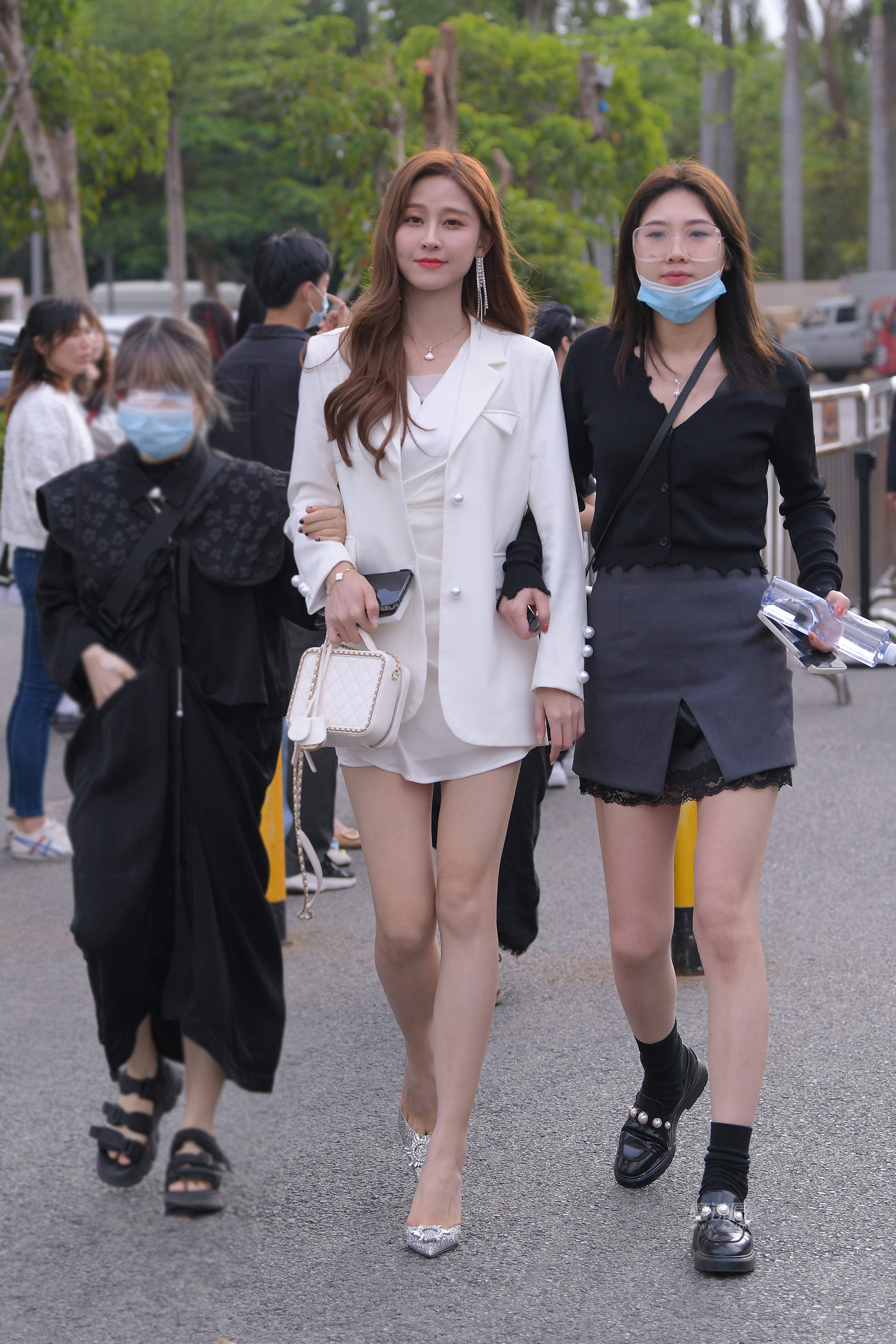  魔镜街拍,裙装,熟女,街拍,写真套图,田璐璐