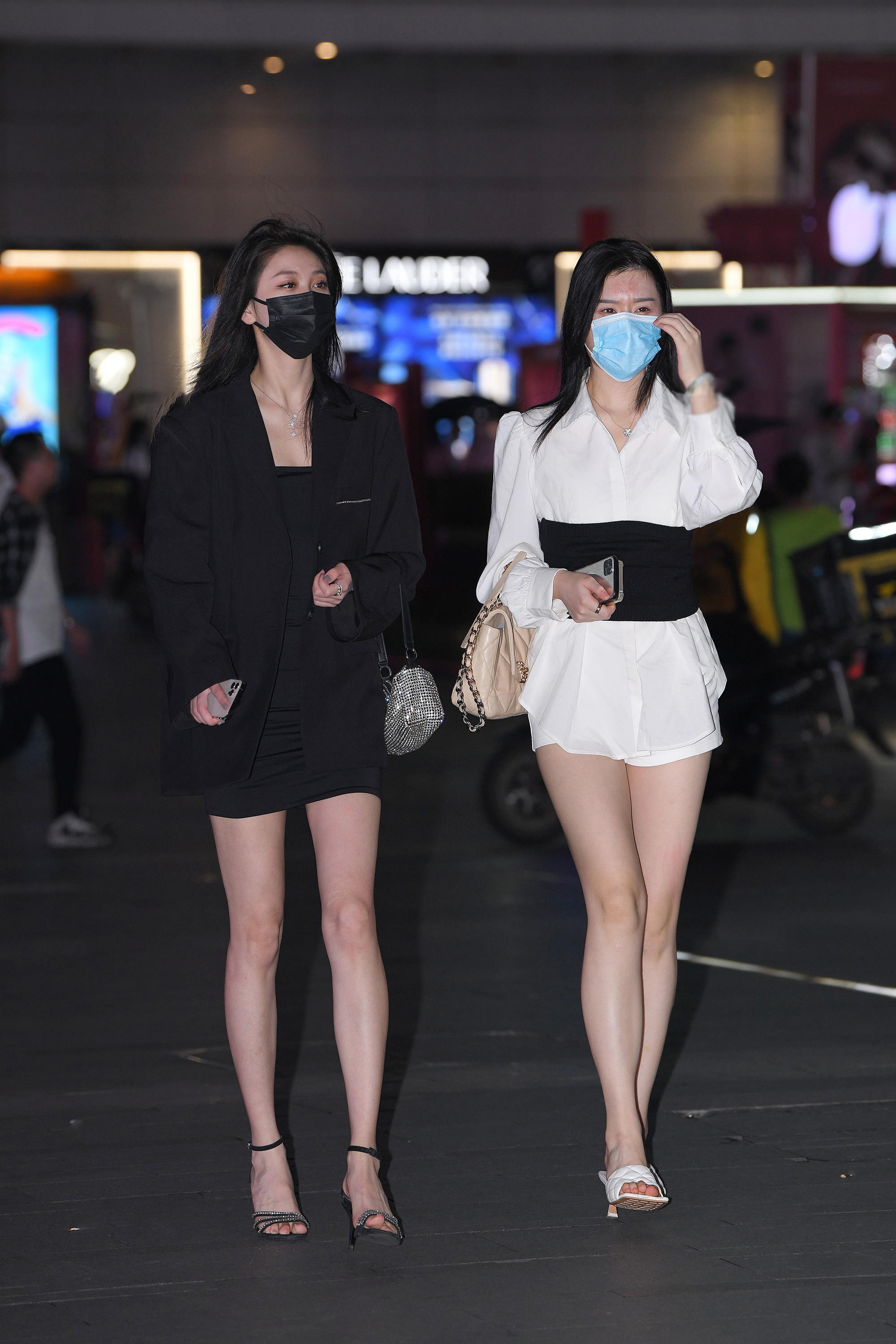  魔镜街拍,裙装,美女,街拍,写真套图,乔依丝joys