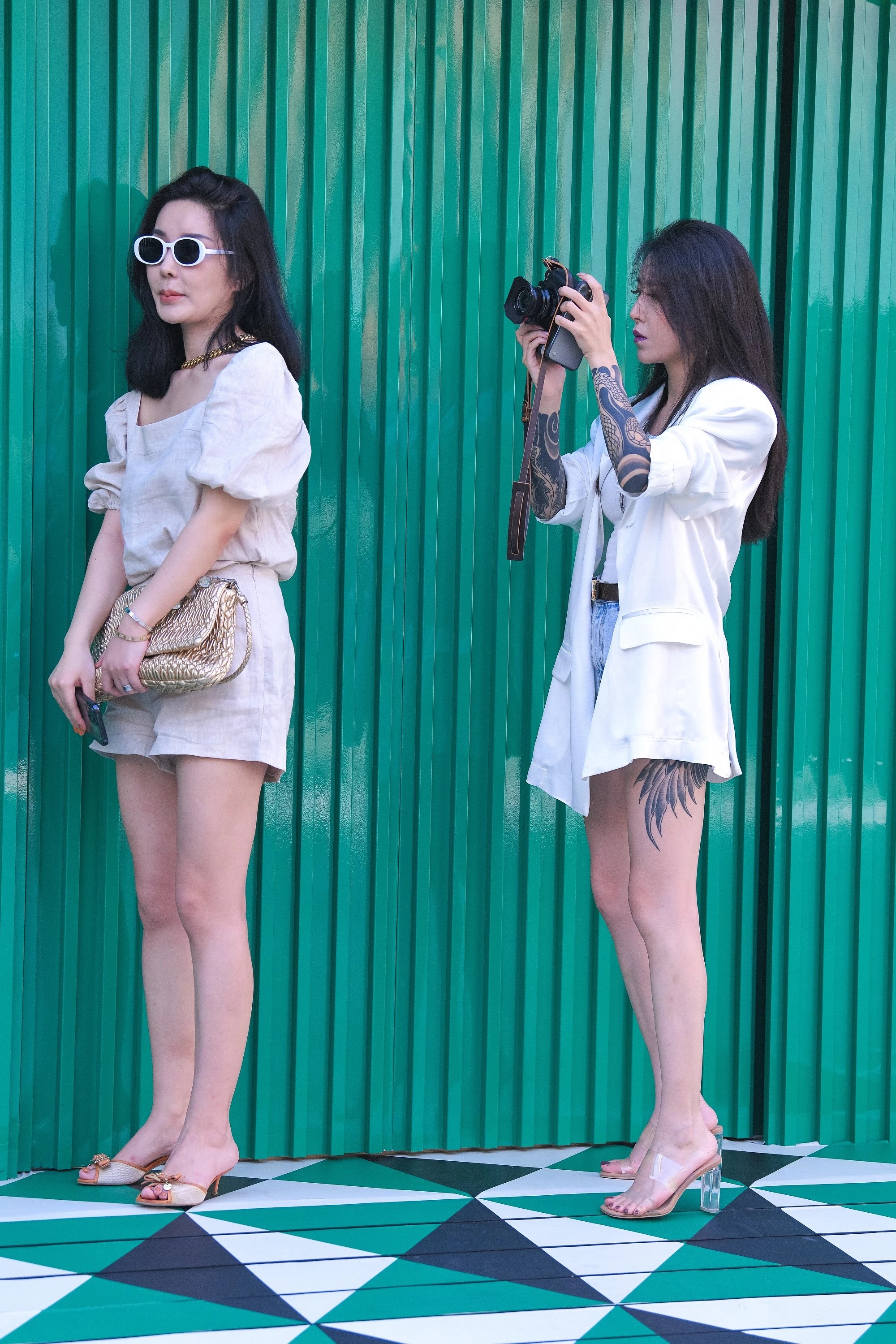  魔镜街拍,,少妇,街拍,写真套图,TGOD推女神