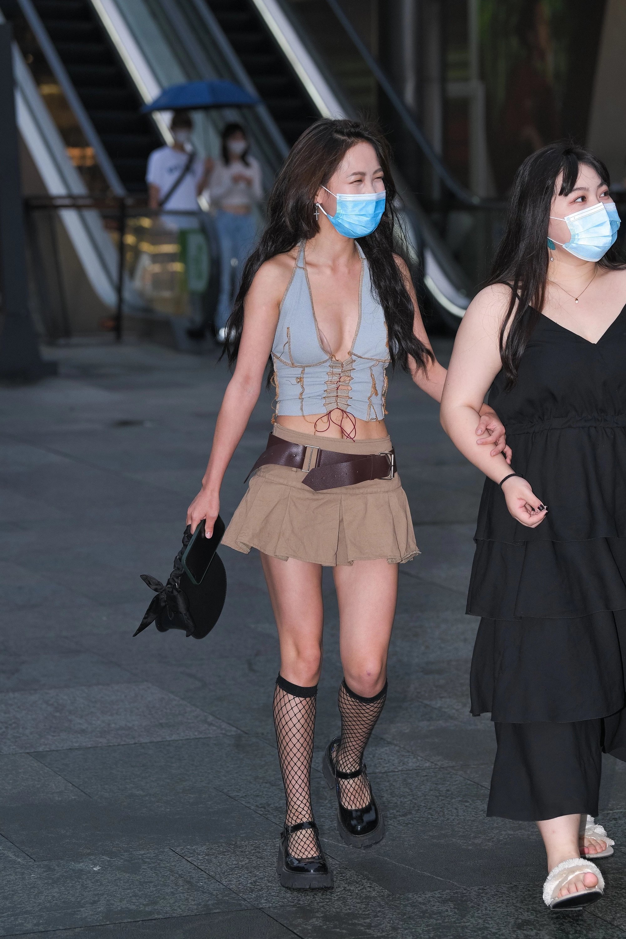  魔镜街拍,丝袜,裙装,小姐姐,街拍,写真套图,兔玩映画