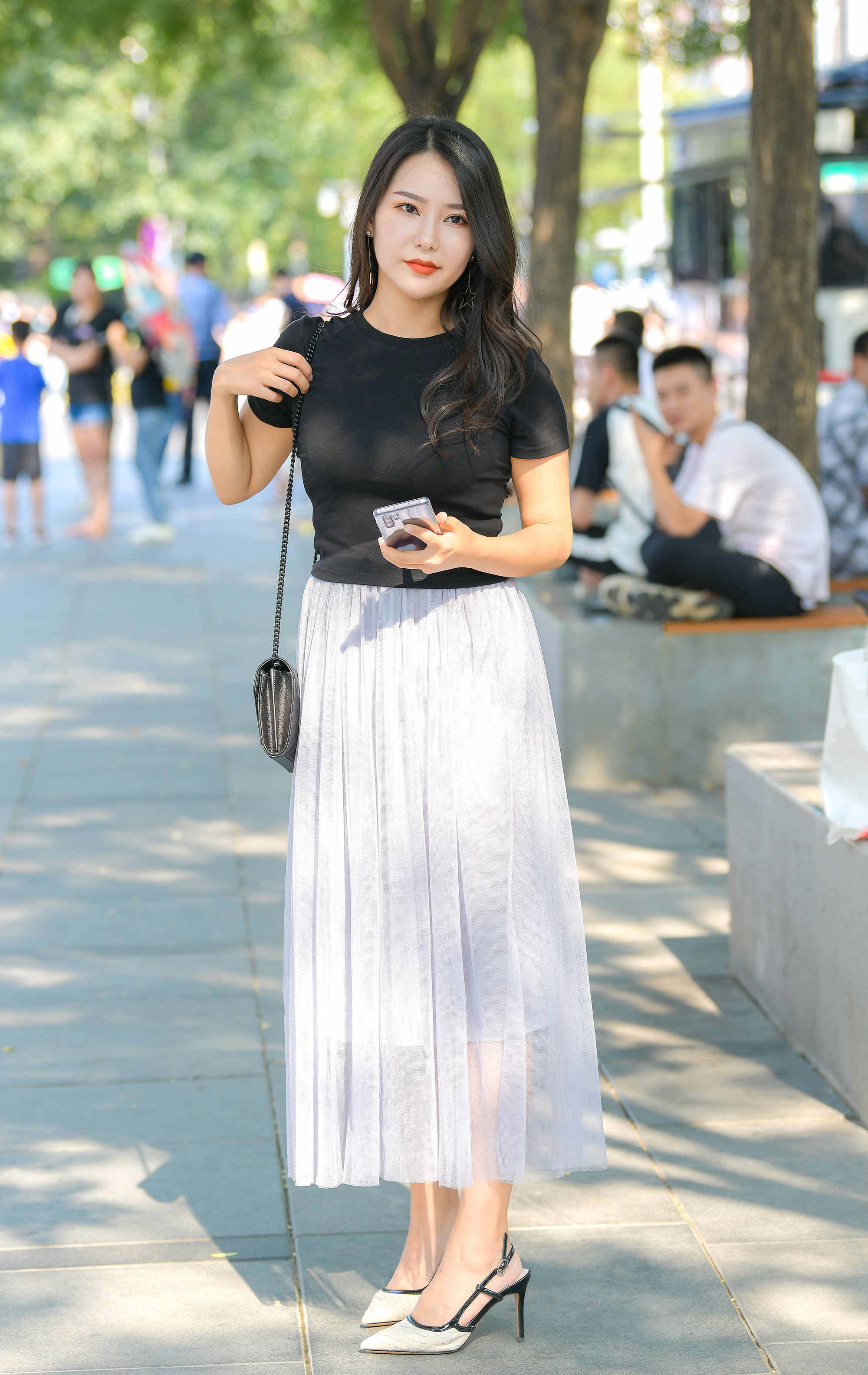  魔镜街拍,裙装,小姐姐,街拍,写真套图,Taste顽味生活