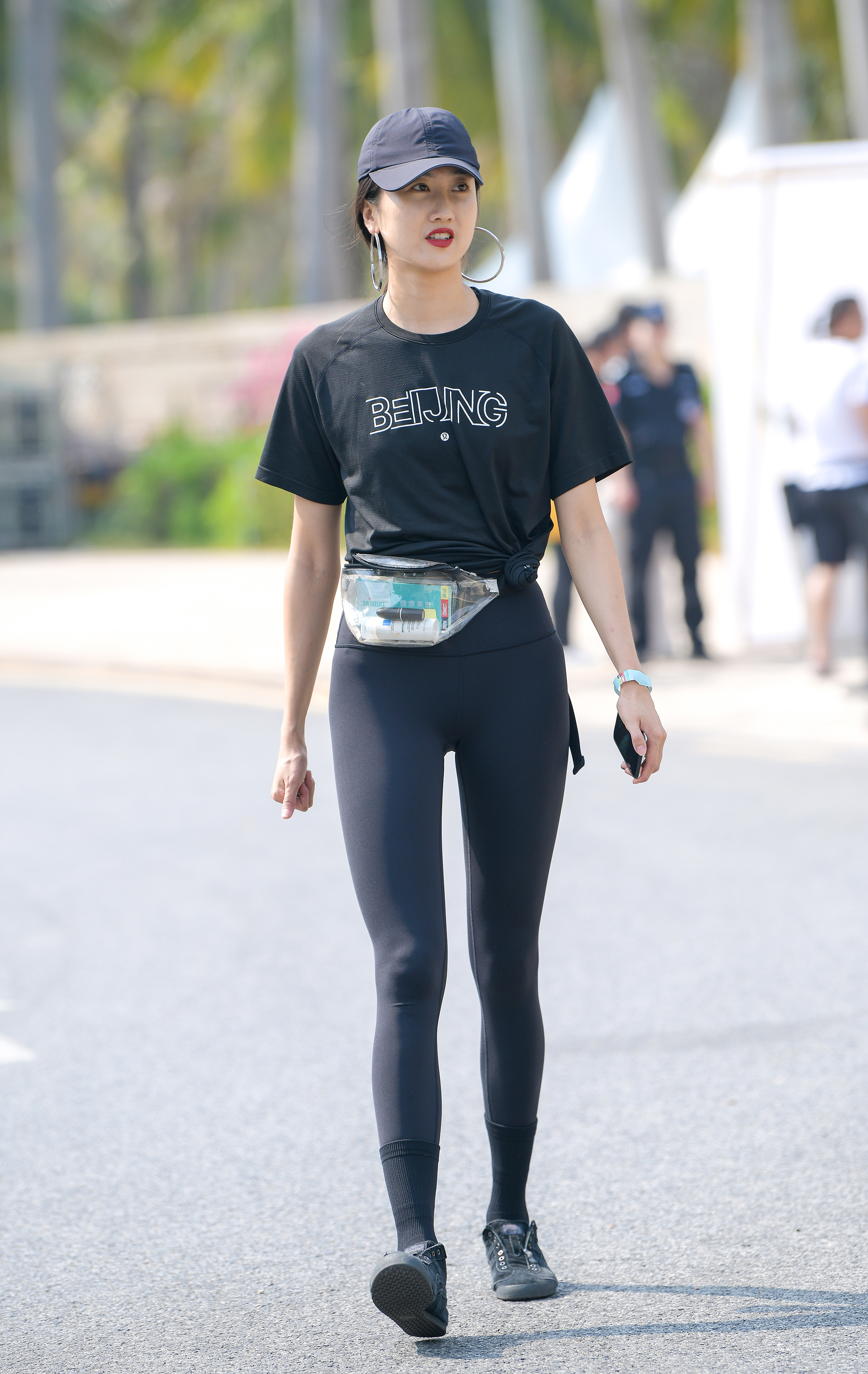  魔镜街拍,紧身裤,少妇,街拍,写真套图,Tukmo兔几盟