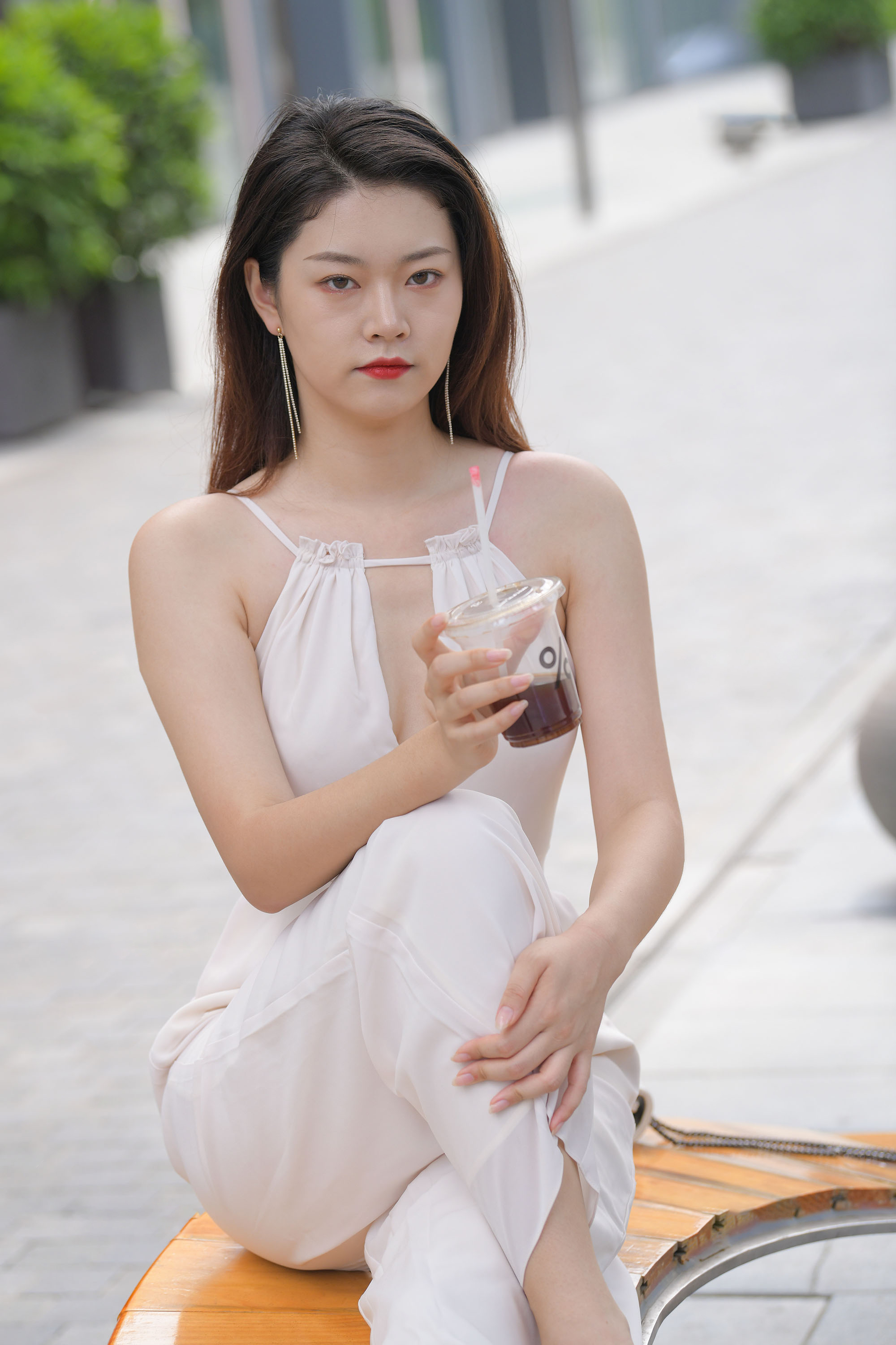 街拍鸭,魔镜街拍,街拍第一站,写真套图,街拍美女,街拍图片,街拍视频,街拍VIP,免费街拍