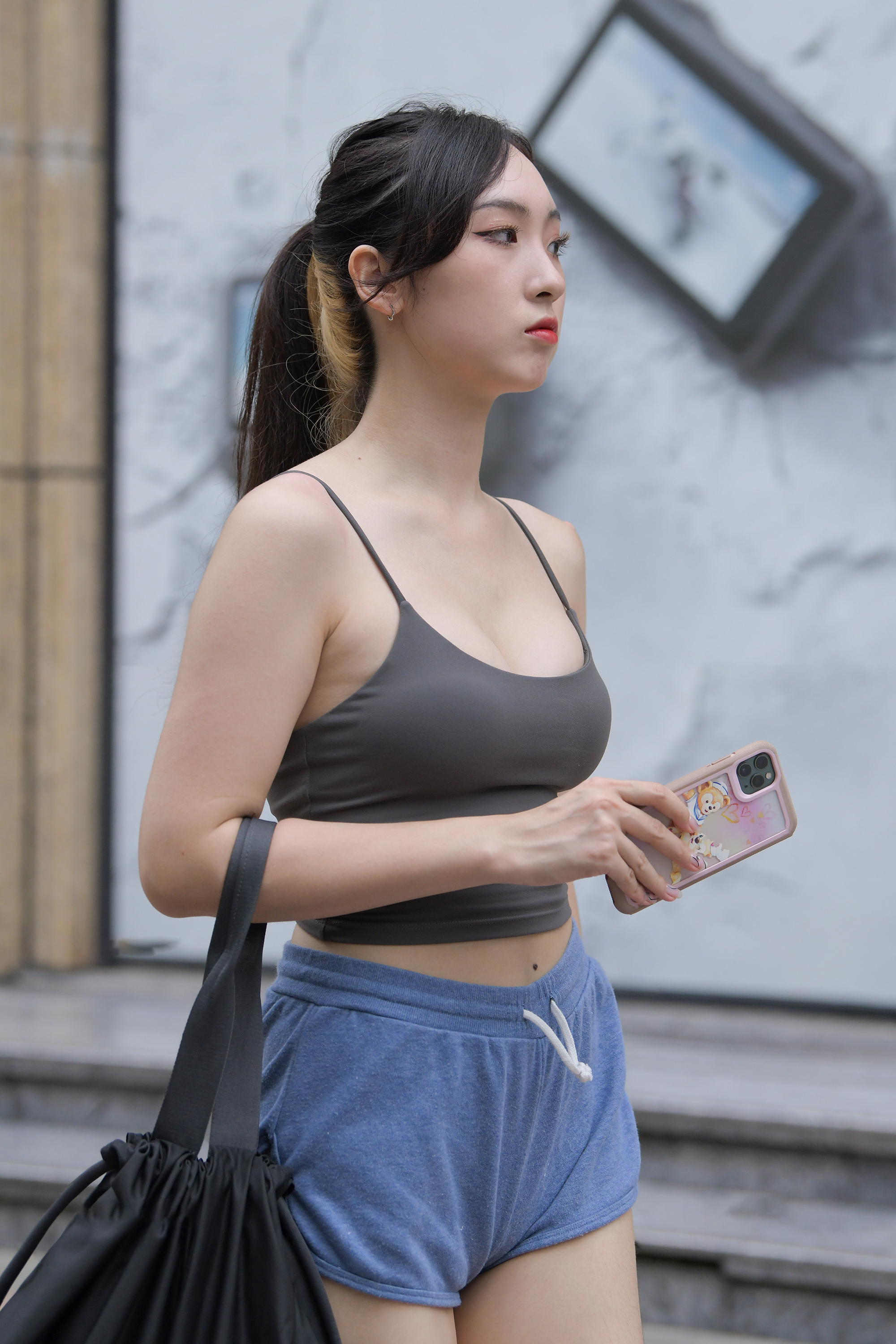  街拍鸭,魔镜街拍,热裤,少妇,街拍,写真套图,Taste顽味生活